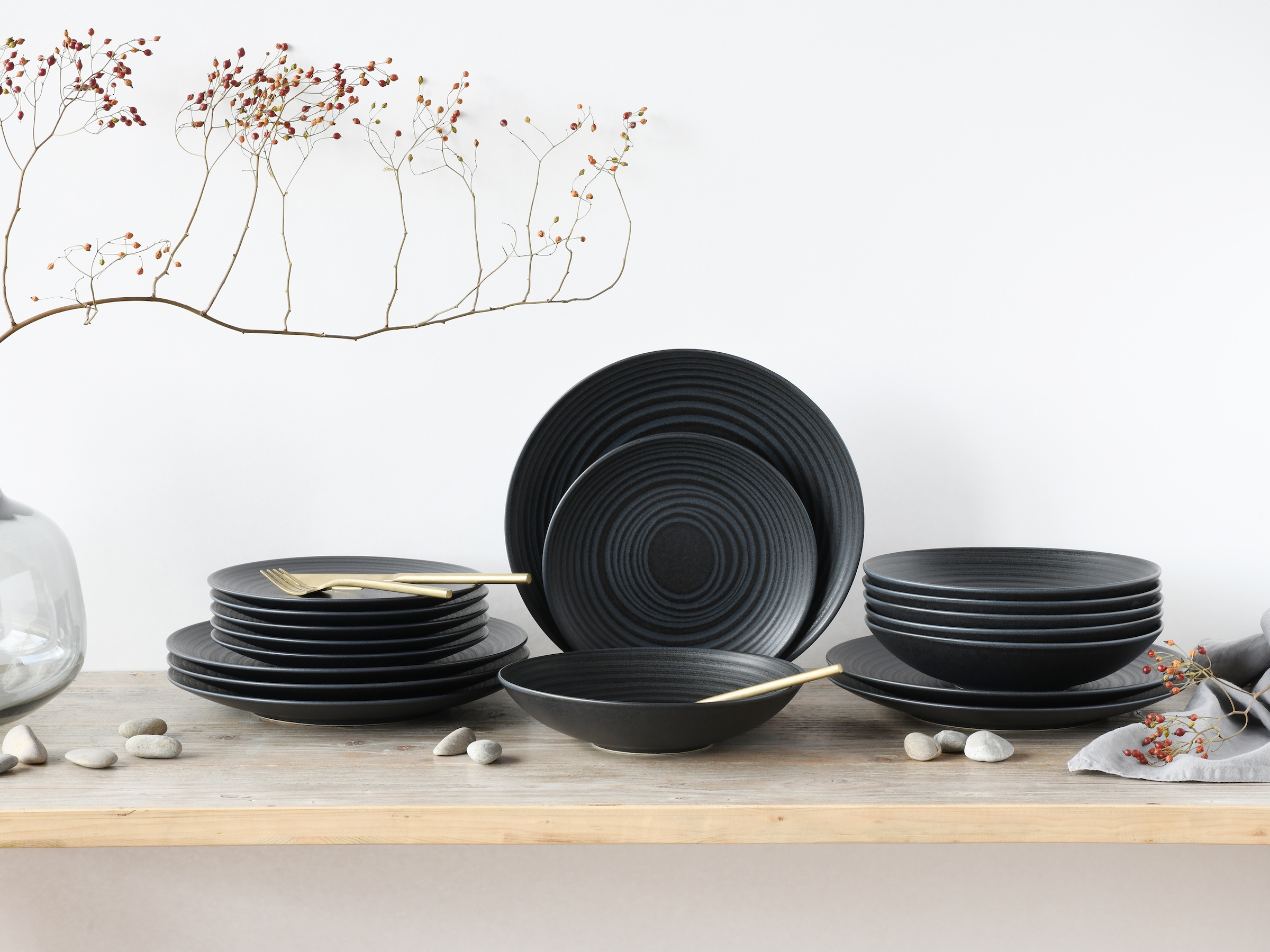 CreaTable Teller-Set »Lava Stone Black, Teller Set 18-tlg« Seidenmatte Glasur