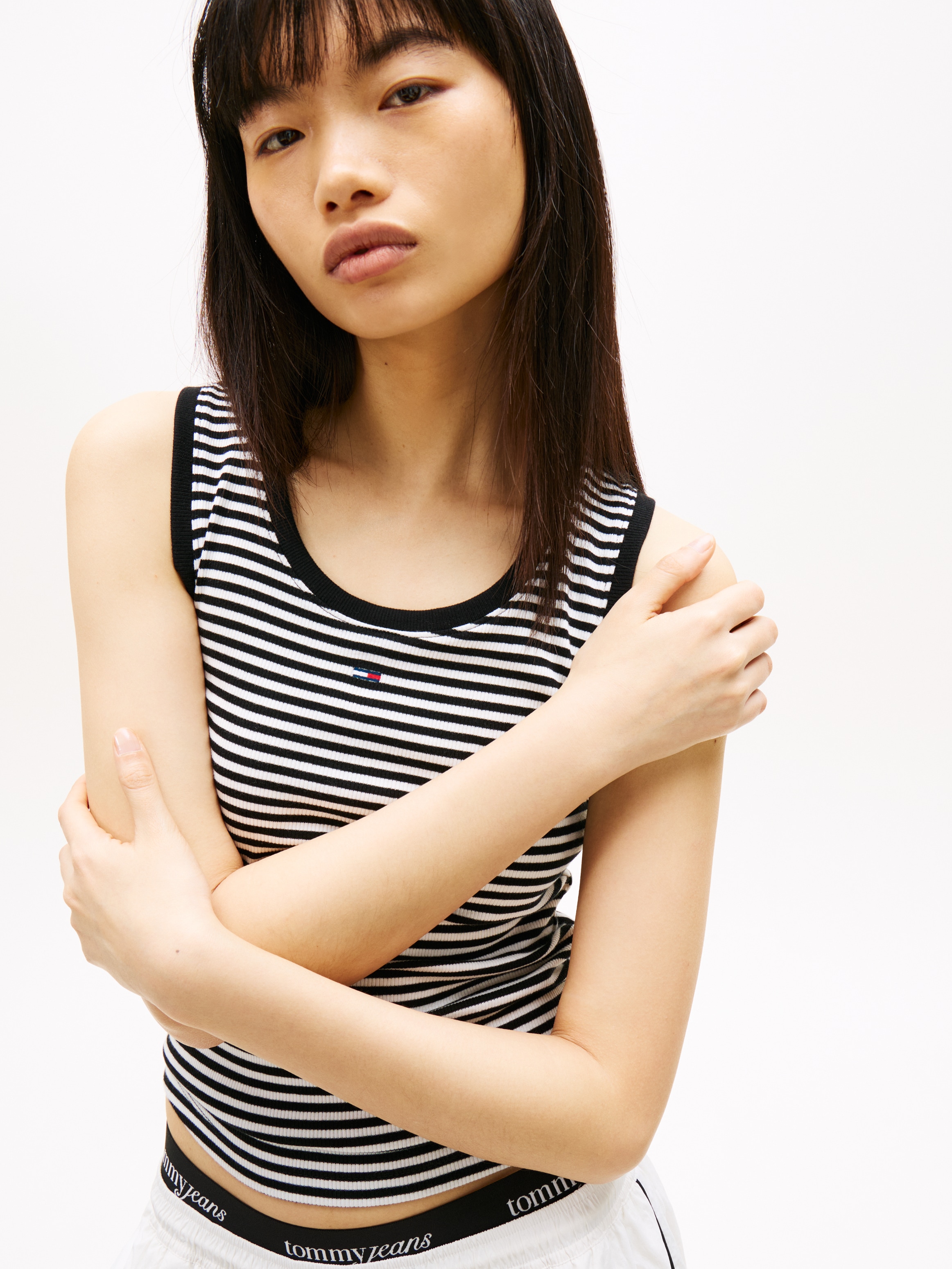 Tommy Jeans Tanktop »TJW ESSENTIAL RIB TANK EXT« mit gerippter Struktur