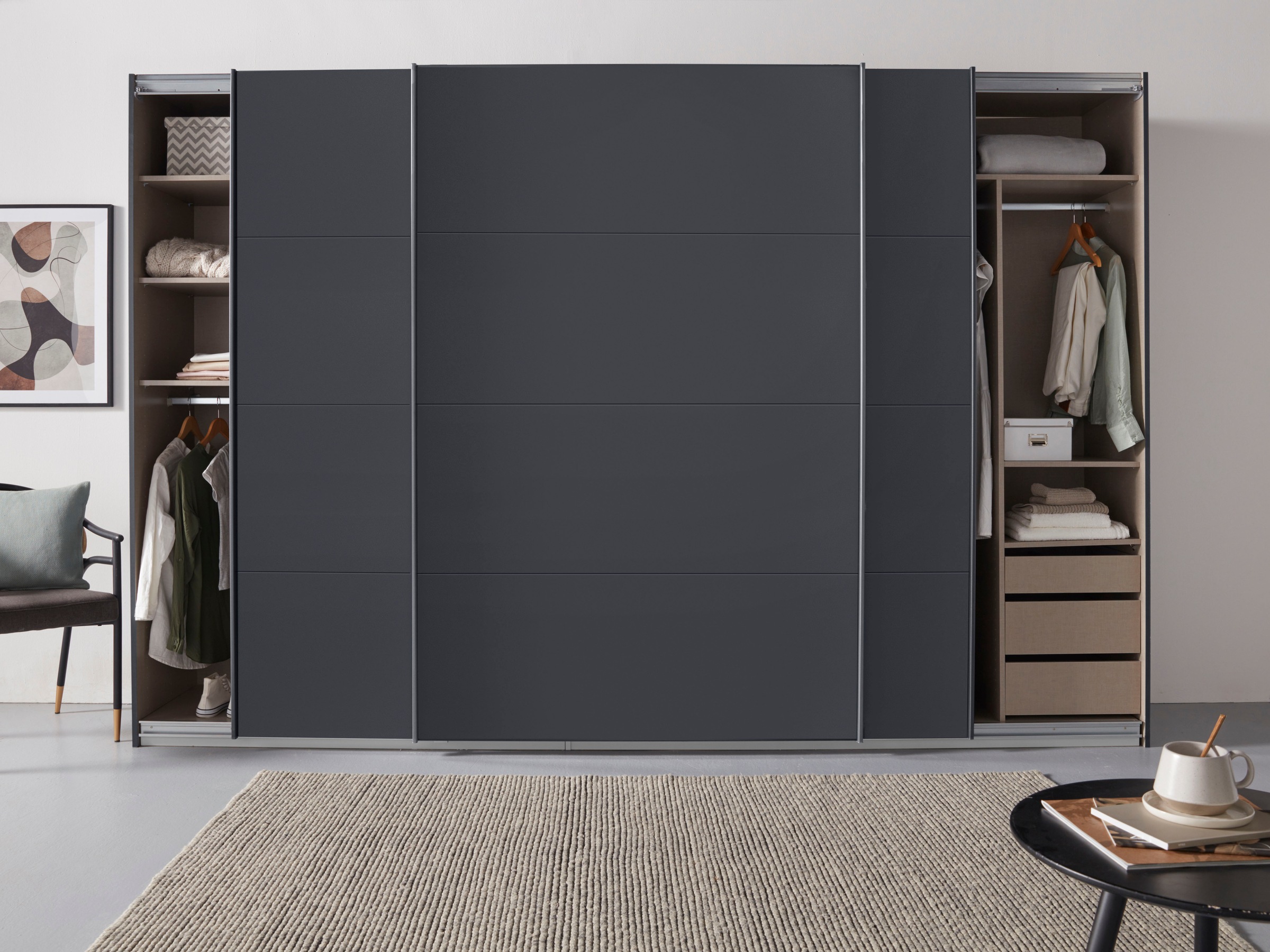 rauch Schwebetürenschrank »Kleiderschrank Schrank Garderobe TOPSELLER OTELI inkl. Inneneinteilung«, (Breiten 203/271/315/360 cm Höhen 210/229 cm), mit 3 Innenschubladen sowie zusätzlichen Einlegeböden MADE IN GERMANY