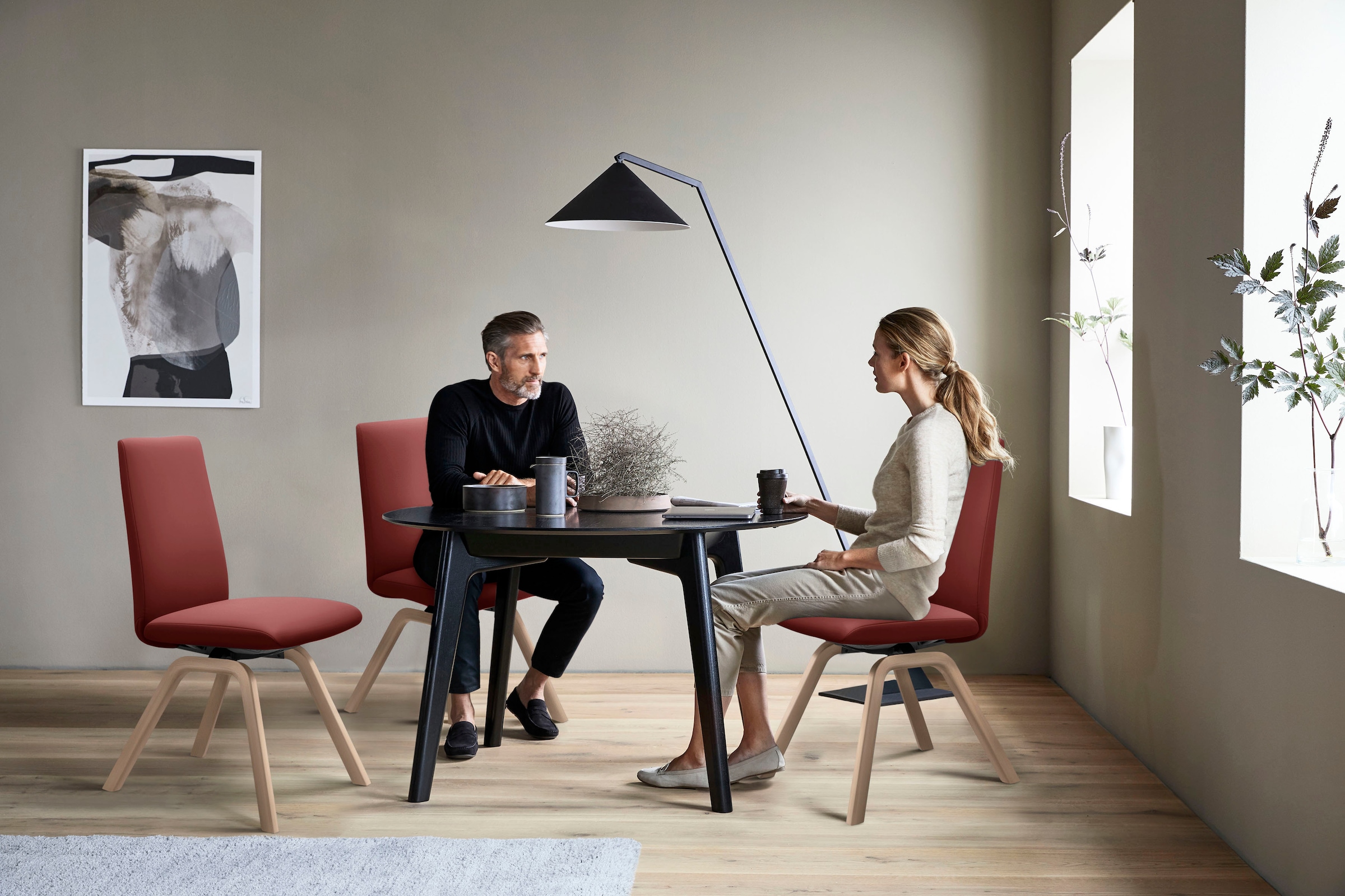 Stressless® Polsterstuhl »Laurel«, Leder PALOMA, Low Back, Größe L, mit schräggestellten Beinen in Walnuss
