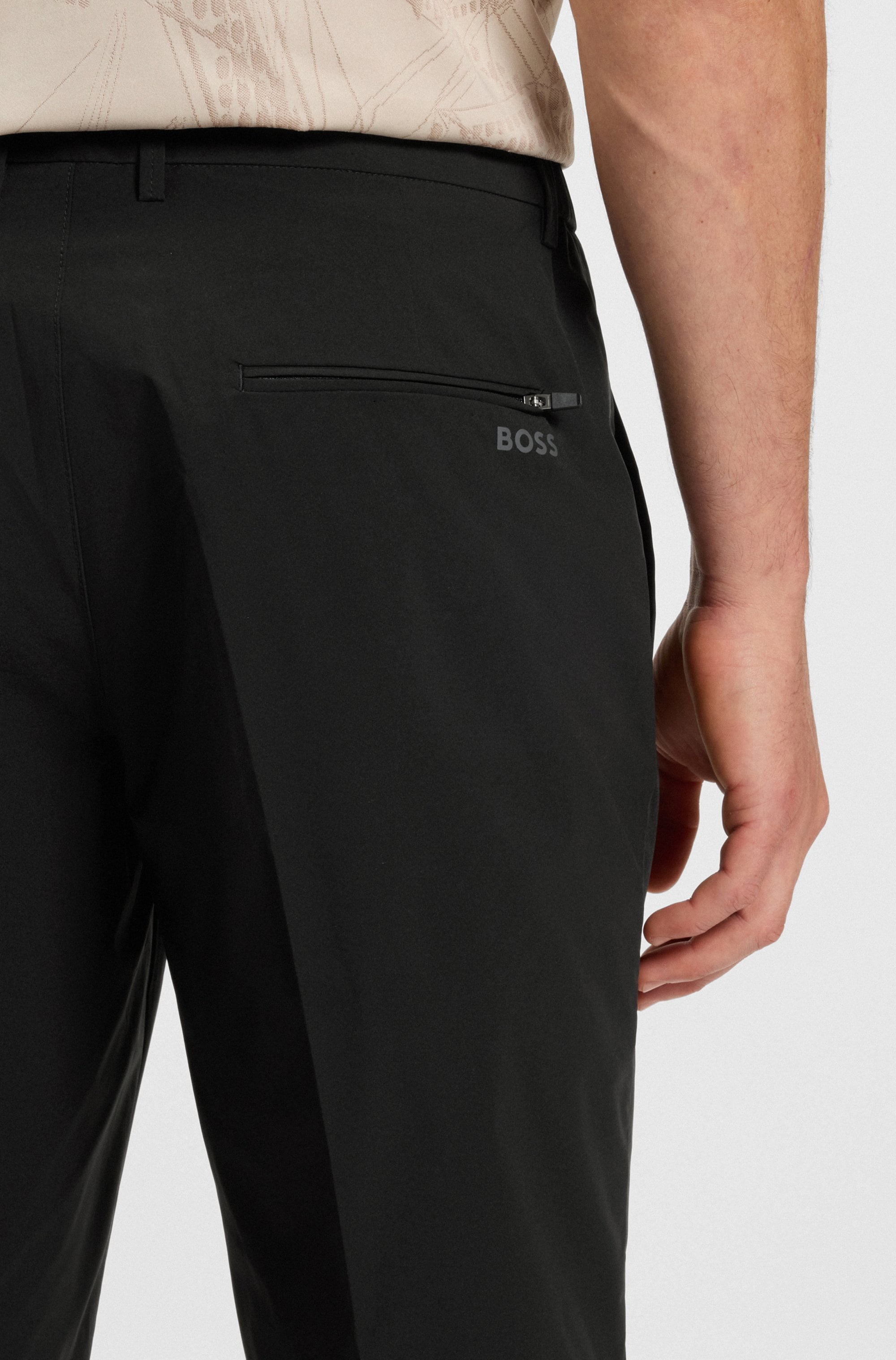 BOSS GREEN Shorts »S Speedflex«, in klassischer Form Jogpants Sweatpants Stretchhose