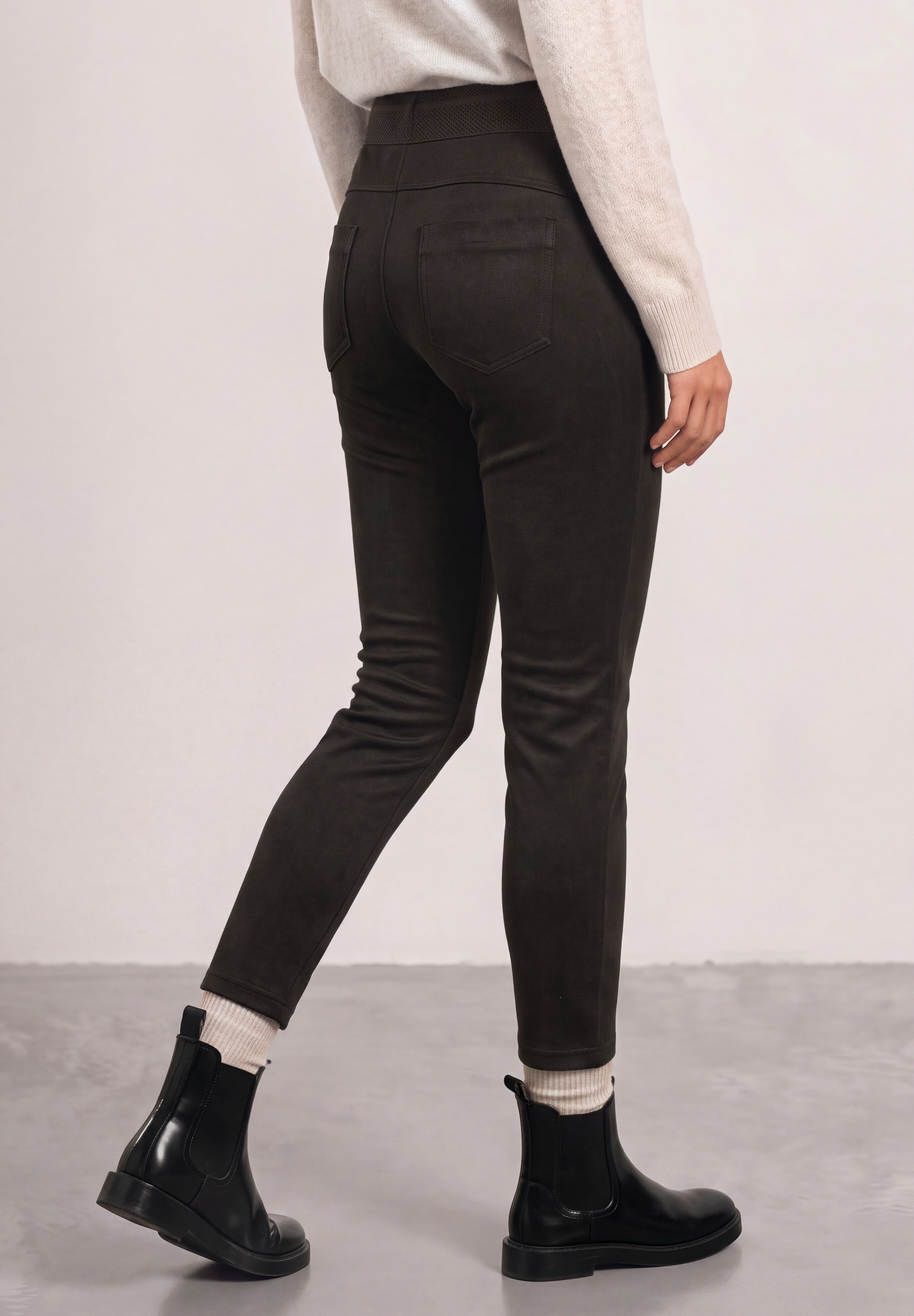 STREET ONE Stoffhose »Style Hope«  Skinny Leg Hose aus Velours