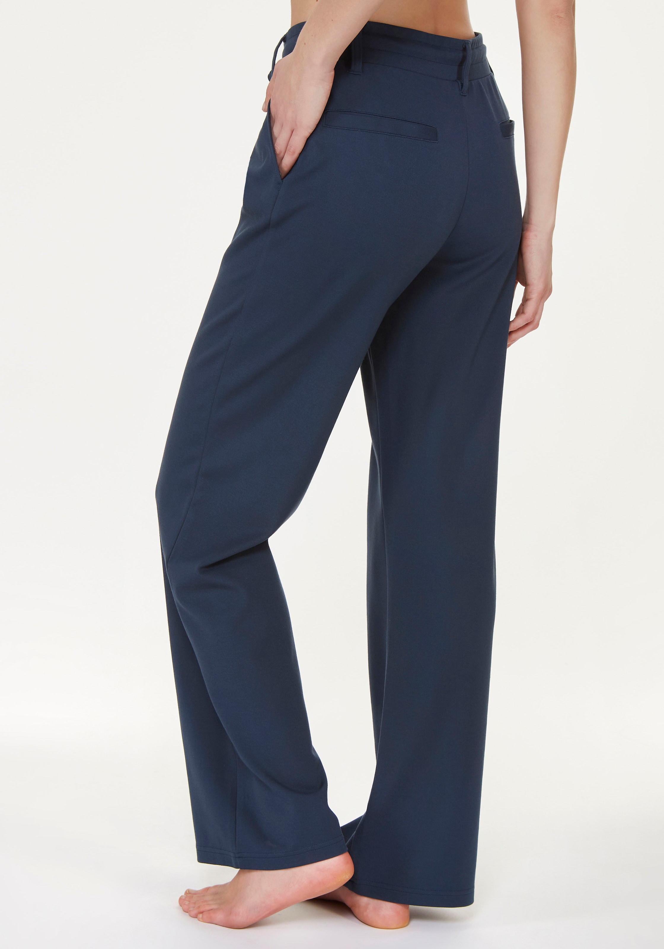 LASCANA Homewearhose  in weich fließendem Material, Loungewear