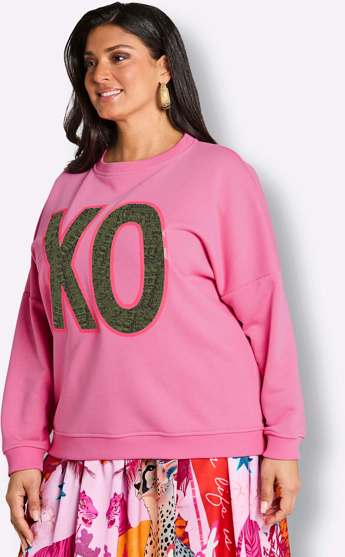   Sweatshirt
