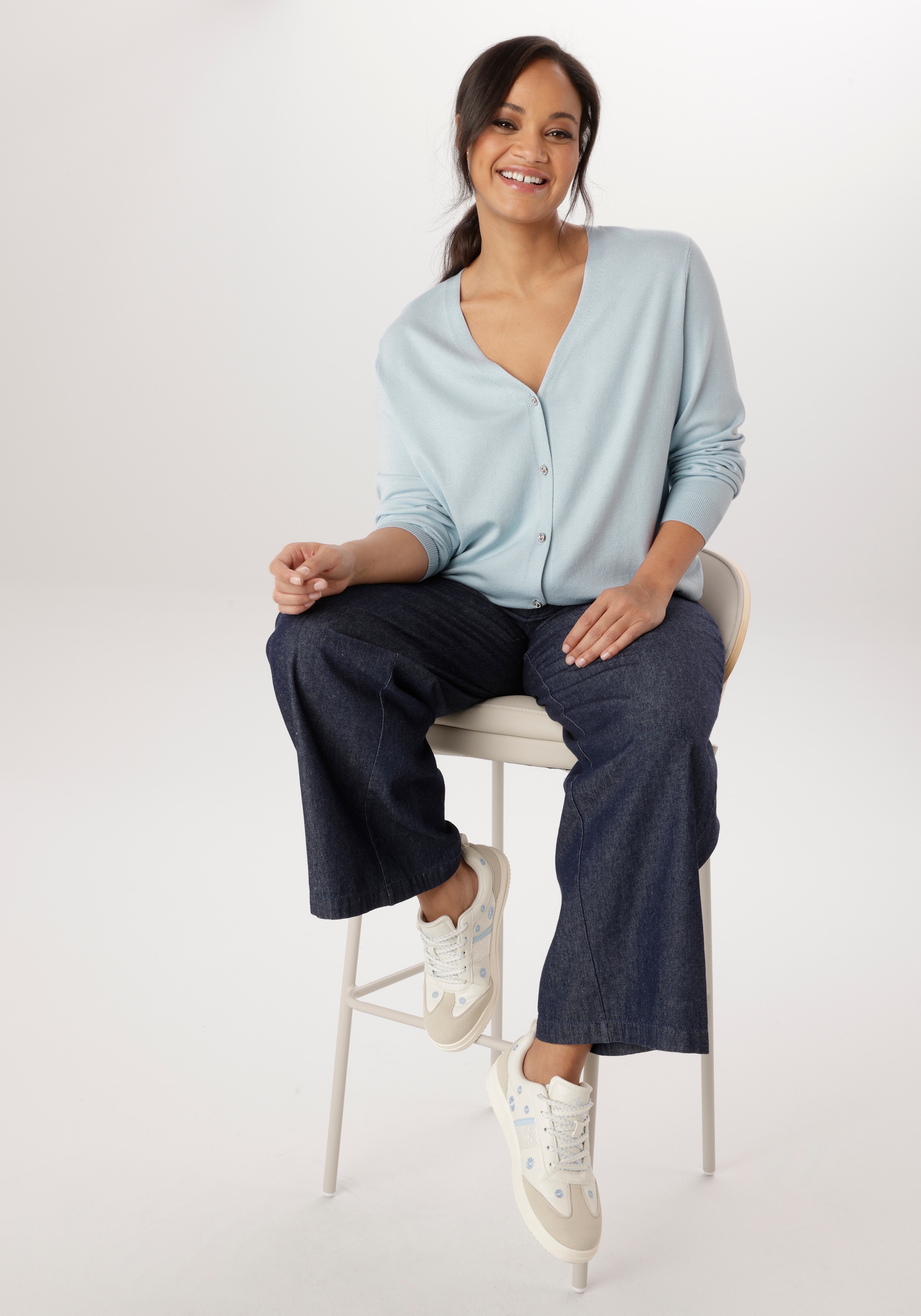 Aniston PLUS Strickjacke mit edlen Knöpfen - NEUE KOLLEKTION