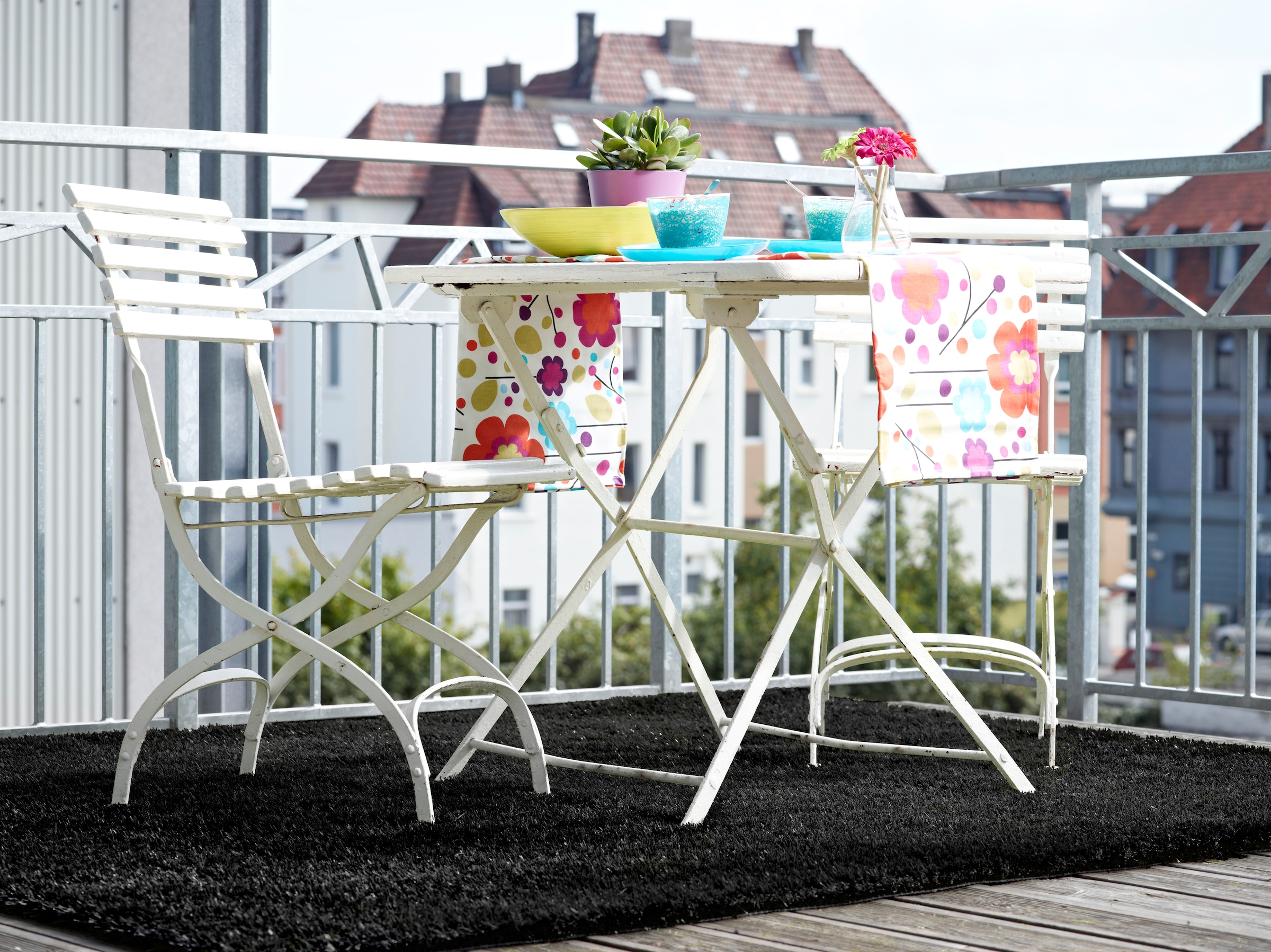 Andiamo Kunstrasen »Black«, rechteckig, 15 mm Höhe, Wetterfest, Balkon geeignet, integrierte Drainage, Garten, Terrasse
