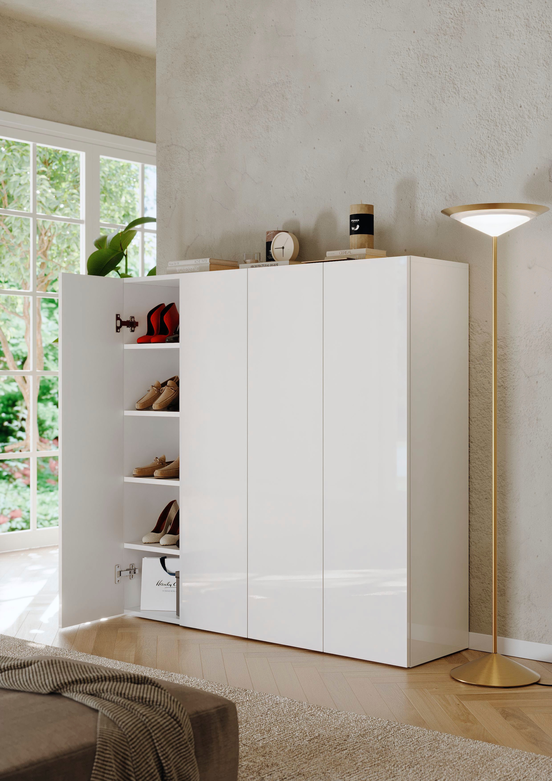 INOSIGN Schuhschrank »SMILE Breite 124 cm, Höhe 114 cm, Schuhregal mit 5 Ebenen, 10 Fächer,«, Schuhkommode in Weiss Hochglanz Lack