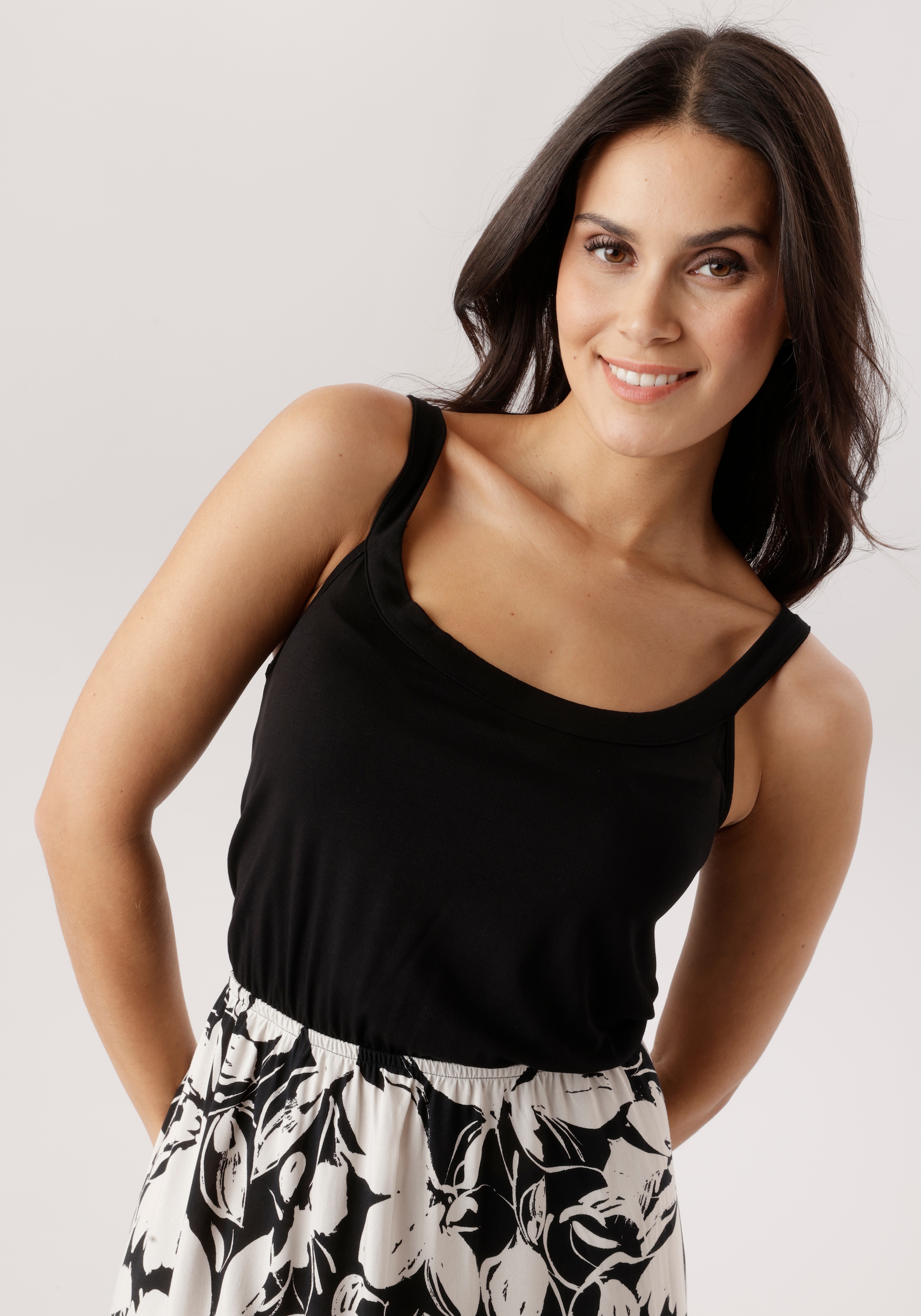 Aniston SELECTED Sommerkleid