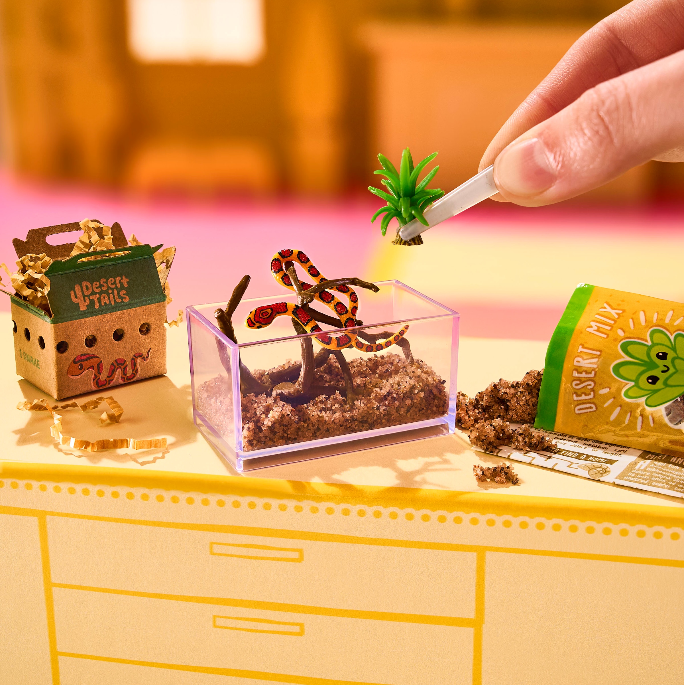 MGA ENTERTAINMENT Kreativset »MGA's Miniverse - Make It Mini Animals Series 2«