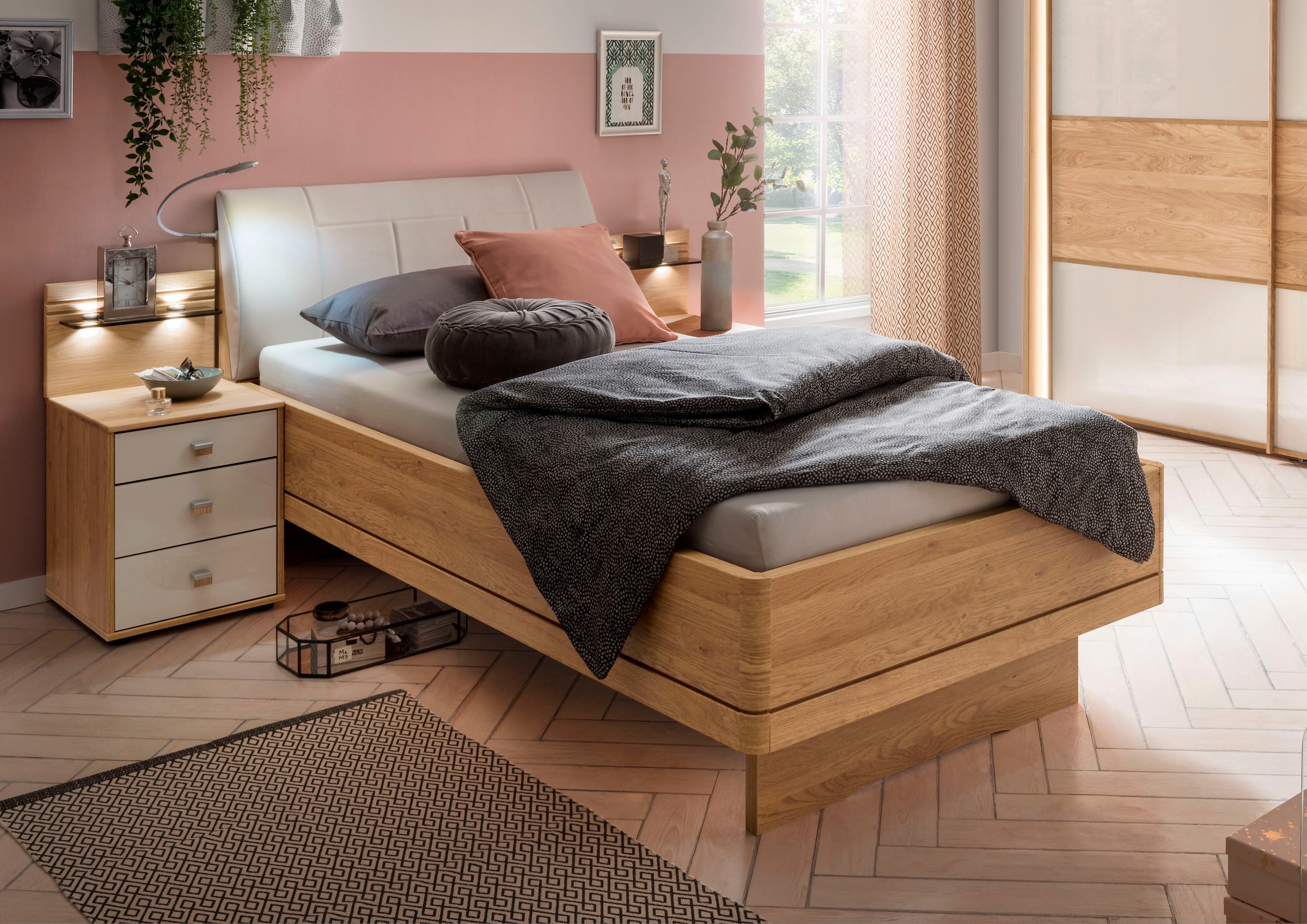 WIEMANN Bett »Kiruna, Bettgestell, Bettrahmen, Eiche Nachbildung, Polsterkopfteil« 4-fache Liegehöhenverstellung, MADE IN GERMANY,  Polsterkopfteil aus Kunstleder, verschiedene Größen, in Komforthöhe