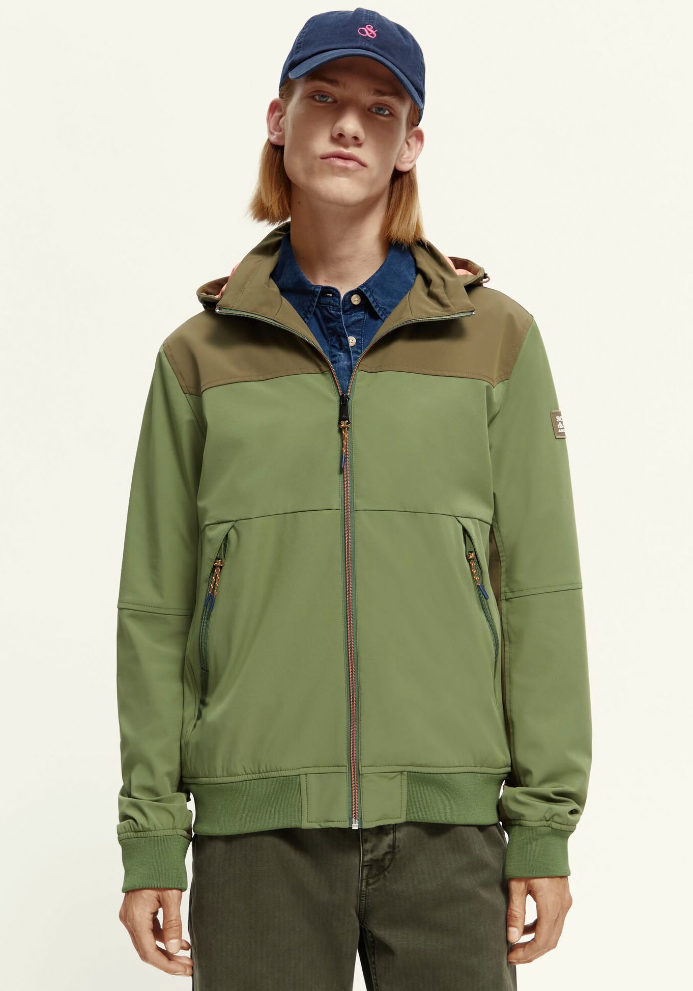 Outdoorjacke »Hooded colourblock jacket«, mit Kapuze, im modischem colorblocking