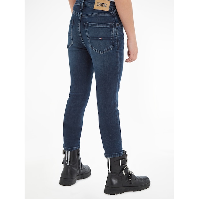 MiniMe,mit Kinder Leder-Brandlabel Junior OTTO BLUE«, am Hilfiger Y Straight-Jeans kaufen Kids Bund bei hinteren Tommy DARK »SCANTON