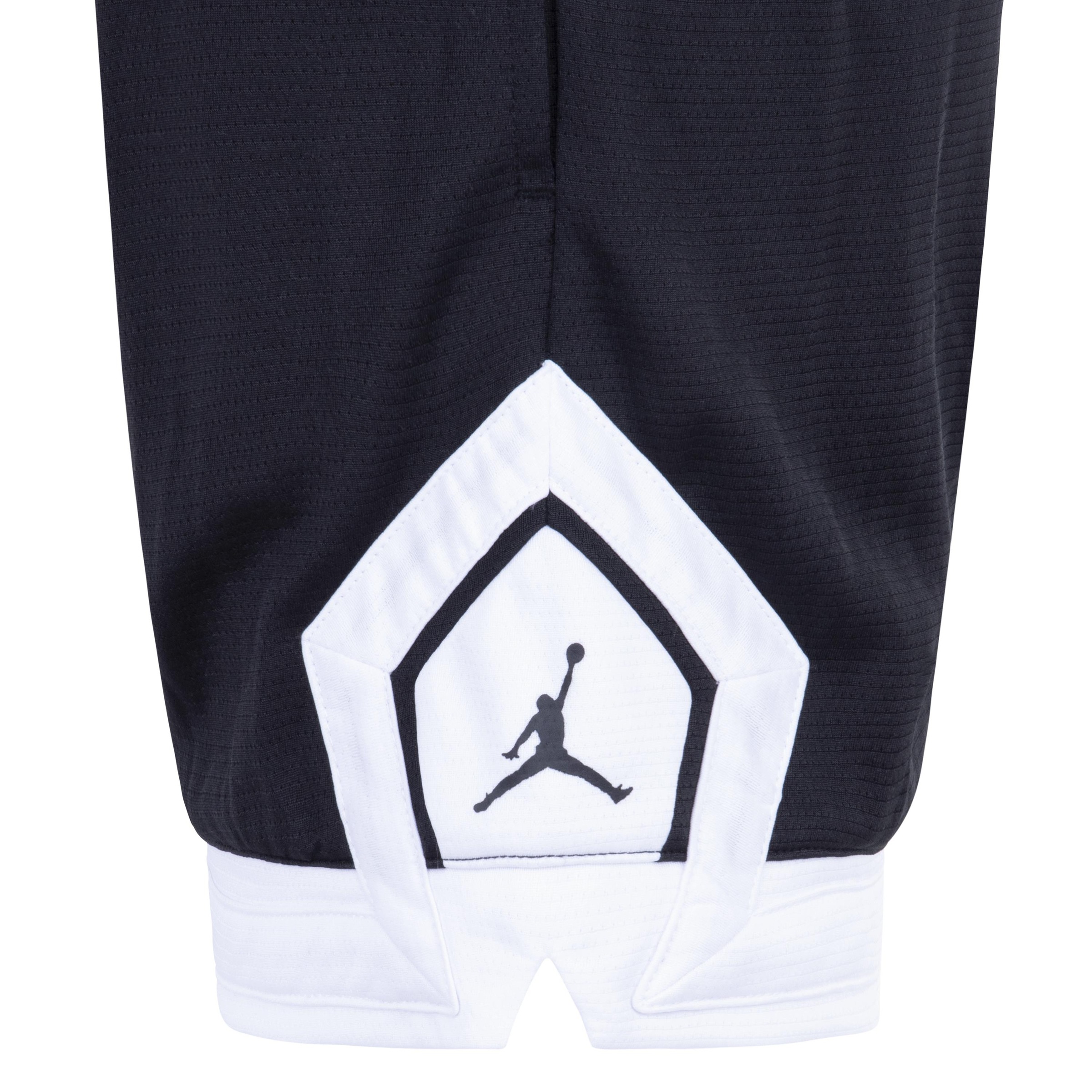 Jordan Trainingsshorts »JDG WJ SPORT DIAMOND SHORT«  für Kinder, mit Diamant-Seiteneinsätzen, aus Mesh-Gewebe