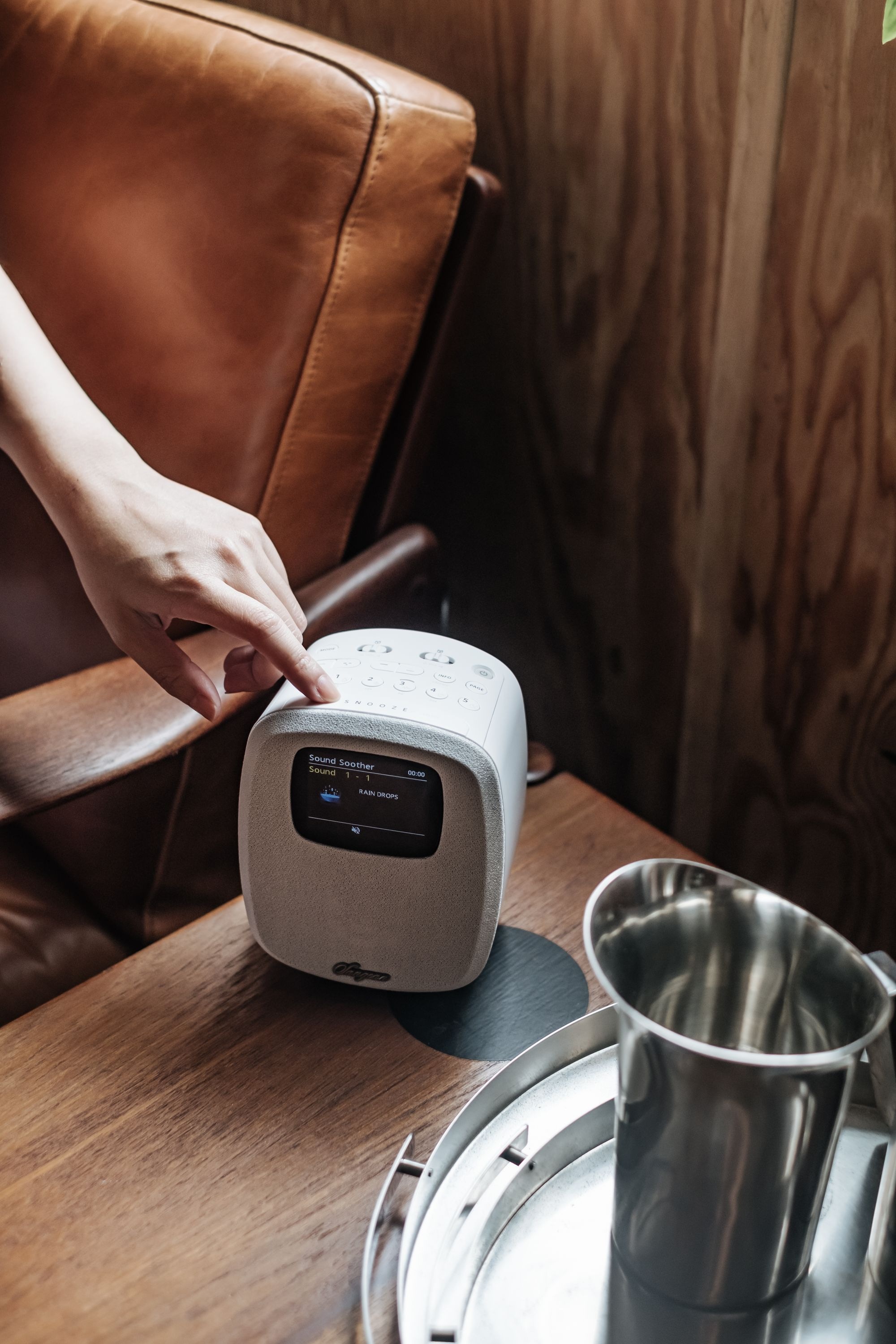 Sangean Uhrenradio »DCR-83« (A2DP Bluetooth | AVRCP Bluetooth FM-Tuner mit RDS ) DAB+, Farbdisplay, Bluetooth, USB zum Aufladen des Smartphones