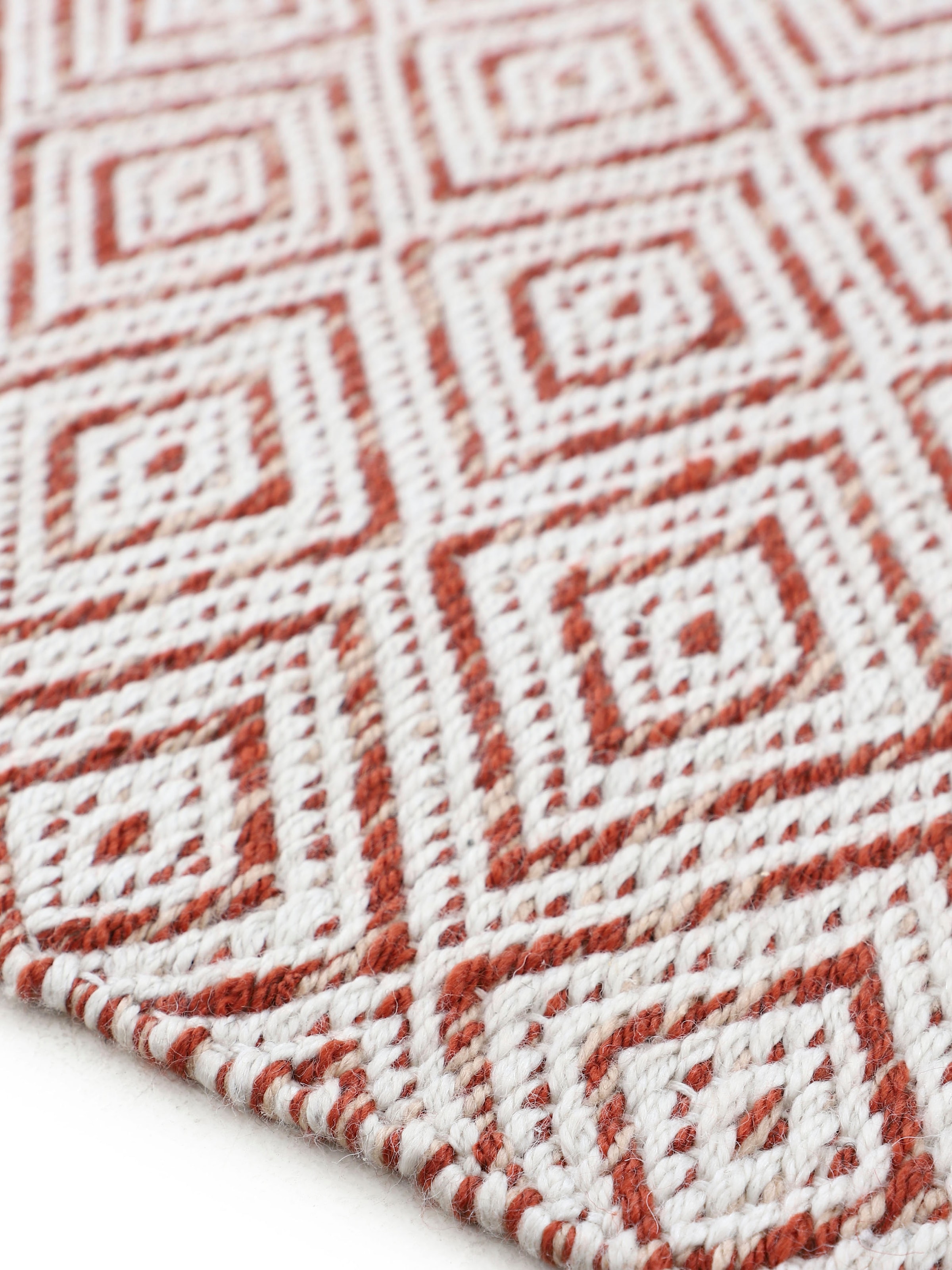 carpetfine Teppich »Frida 200«, 7 mm Höhe, Wendeteppich, 100% recyceltem Material (PET), Flachgewebe, Sisal Optik, Pflegeleicht und Robust, In- und Outdoor geeignet, Wetterfest und UV-beständig für Balkon, Terrasse, Garten, Wohn- und Schlafzimmer