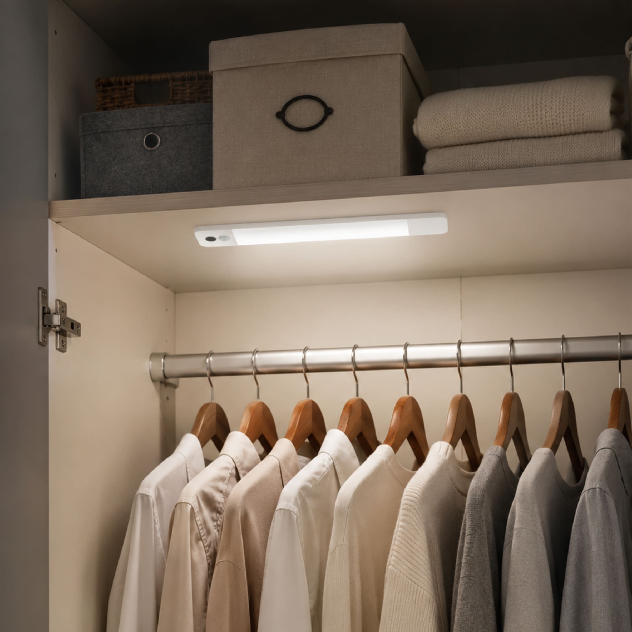 Hanseatic LED Unterbauleuchte »/ Schrankbeleuchtung / Lichtleiste LUBLUGHK223« LED-Modul 1 Stk. Neutralweiß Akkubetrieb, 4000 K,  25cm x 4cm