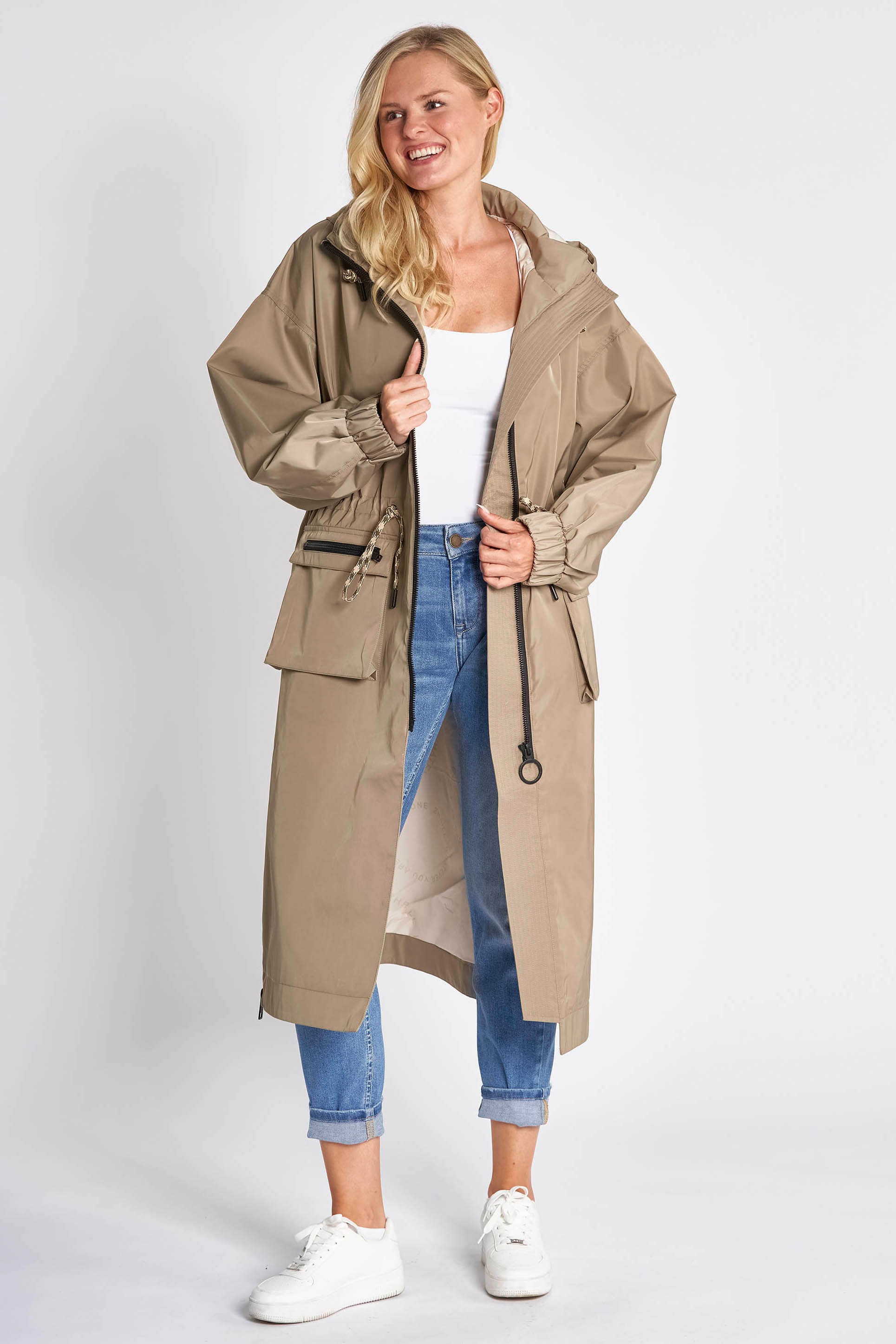 Zhrill Allwetterjacke »AILA«, mit Kapuze, mit seitlichen Eingrifftaschen und Kapuze