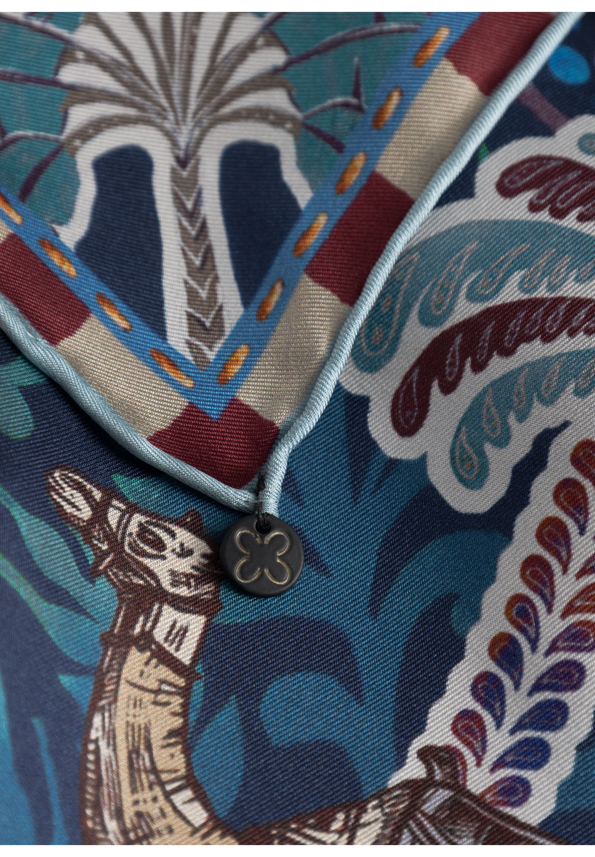 Codello Modetuch »Codello Nickituch« Luxus-Details