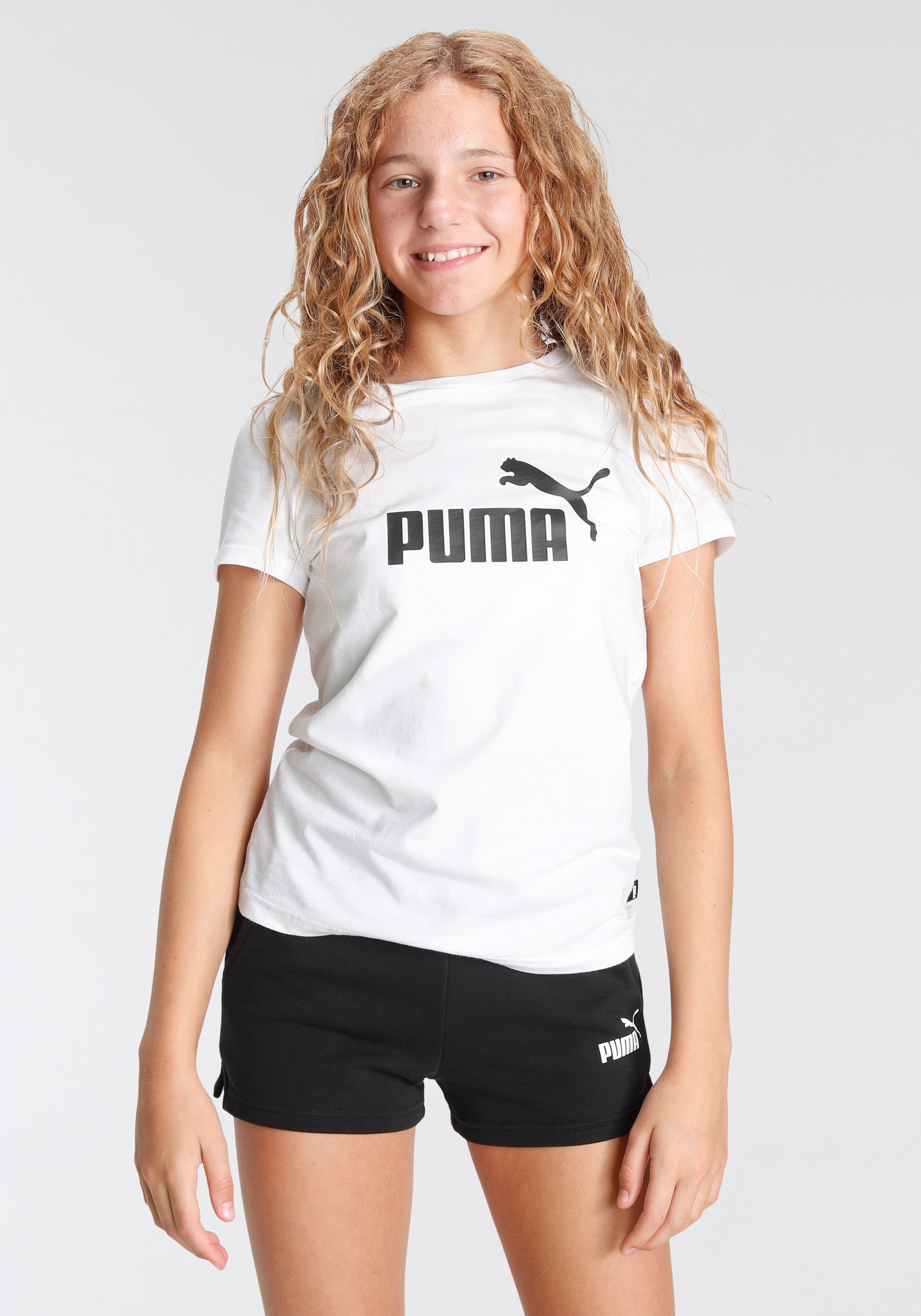 PUMA Freizeitanzug »Logo Tee & Shorts Set G«, (Set, 2 tlg.)