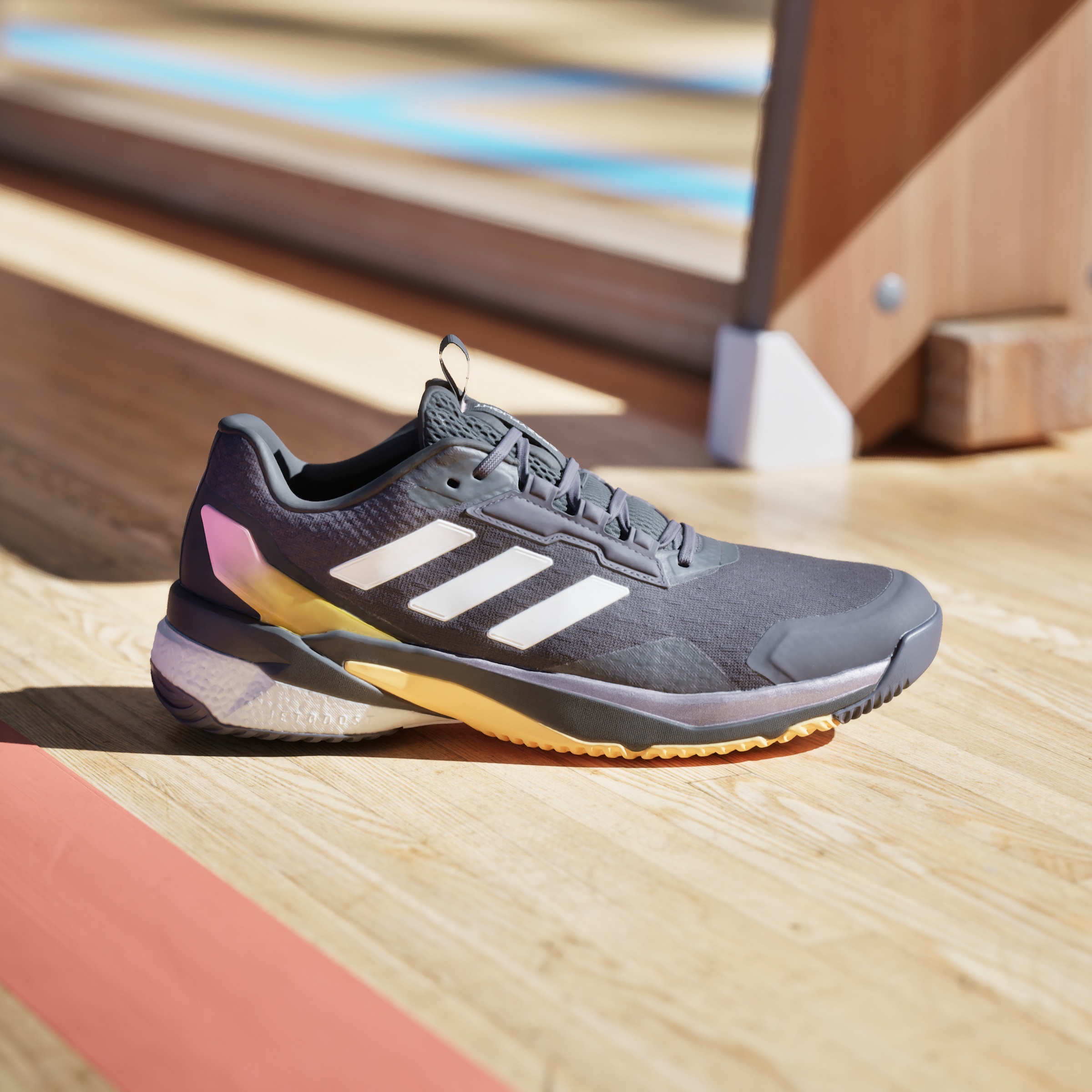 adidas Performance Indoorschuh »CRAZYFLIGHT 5 INDOOR«, besonders geeignet für Volleyball und Handball