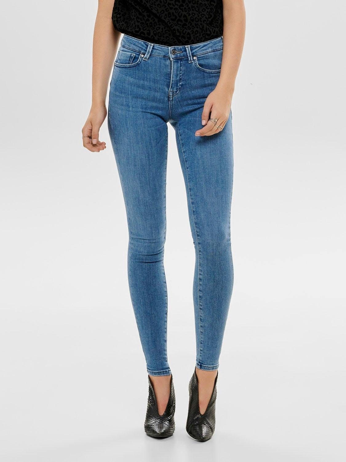 Skinny-fit-Jeans »ONLPOWER MID SK PUSH REA2981 NOOS«, mit Push-up-Effekt