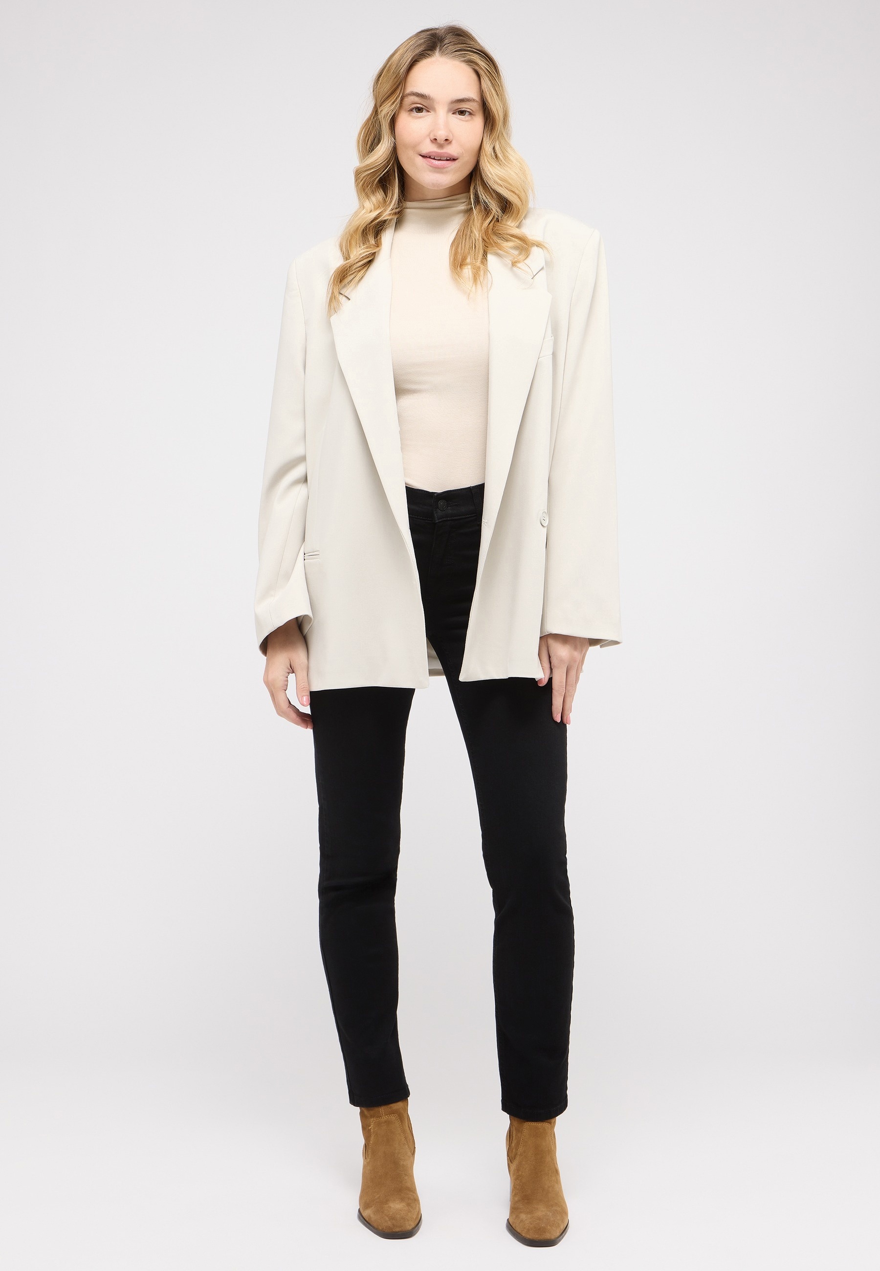 ANGELS Straight-Jeans »CICI« Straight-Schnitt, Slim fit Passform, aus Baumwollmischung