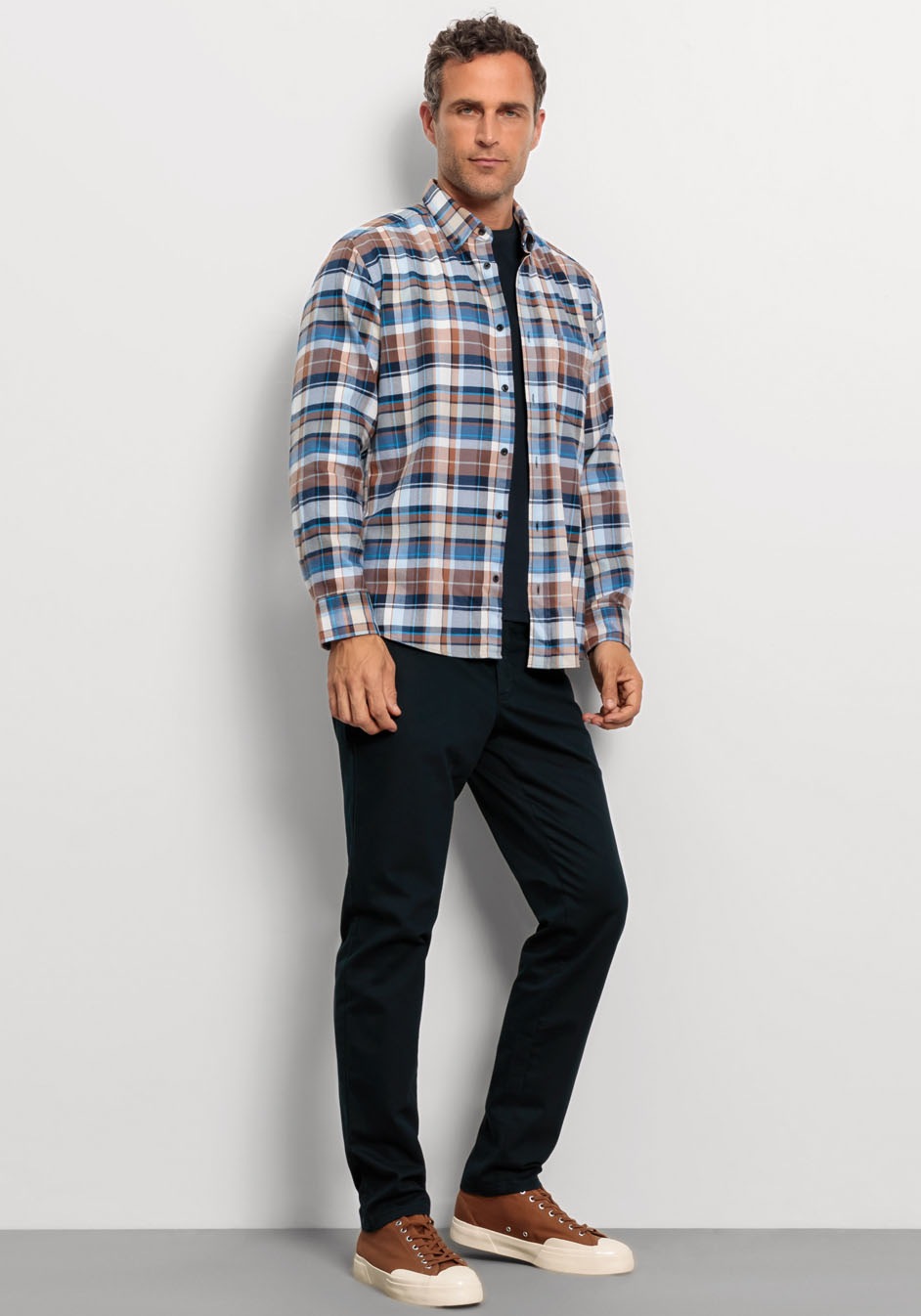 OLYMP Langarmhemd »Casual«, im Karodessin, Button-down-Kragen