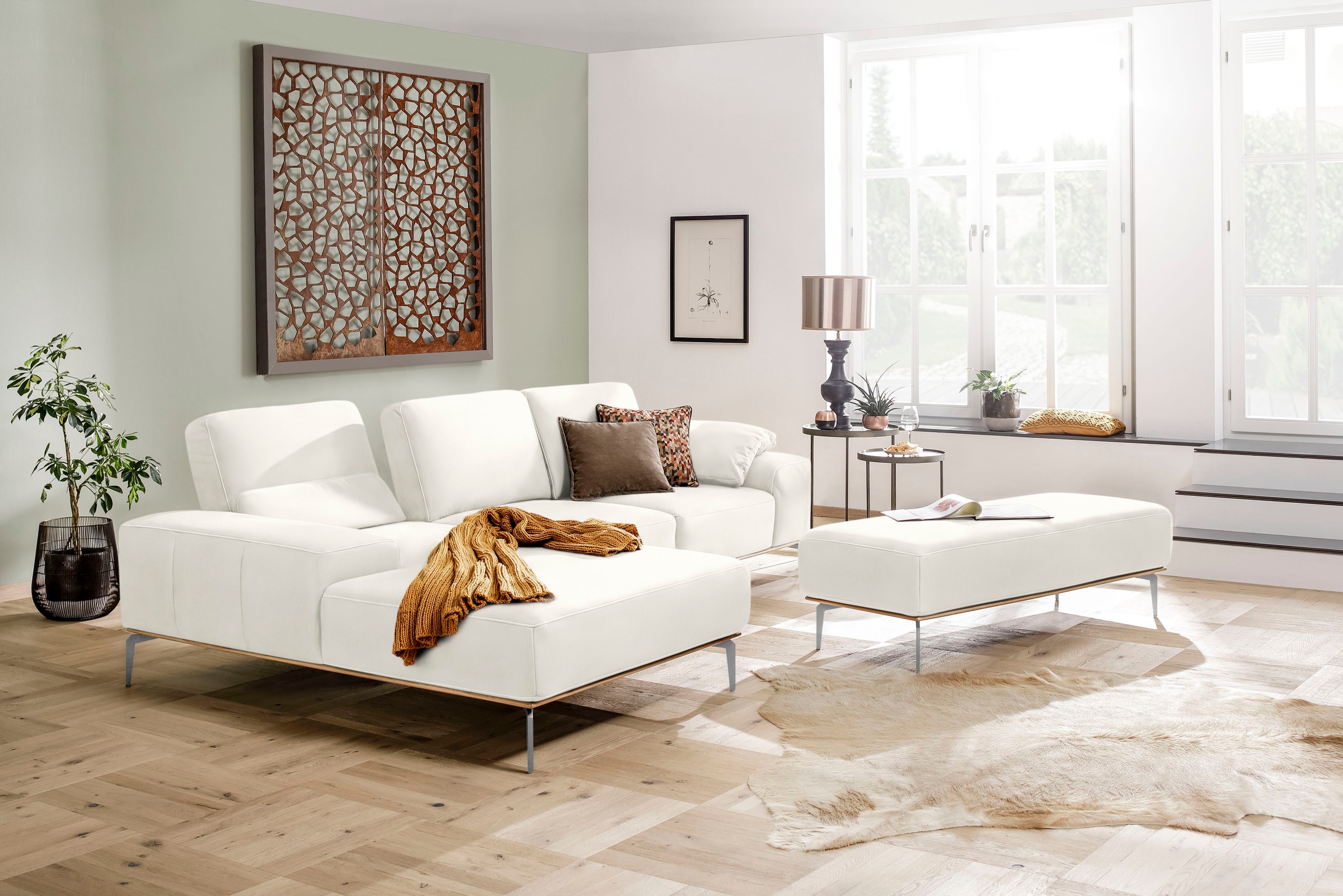 W.SCHILLIG Ecksofa »run, Designsofa, bequem, L-Form«, mit elegantem Holzsockel, Füße in Chrom glänzend, Breite 299 cm