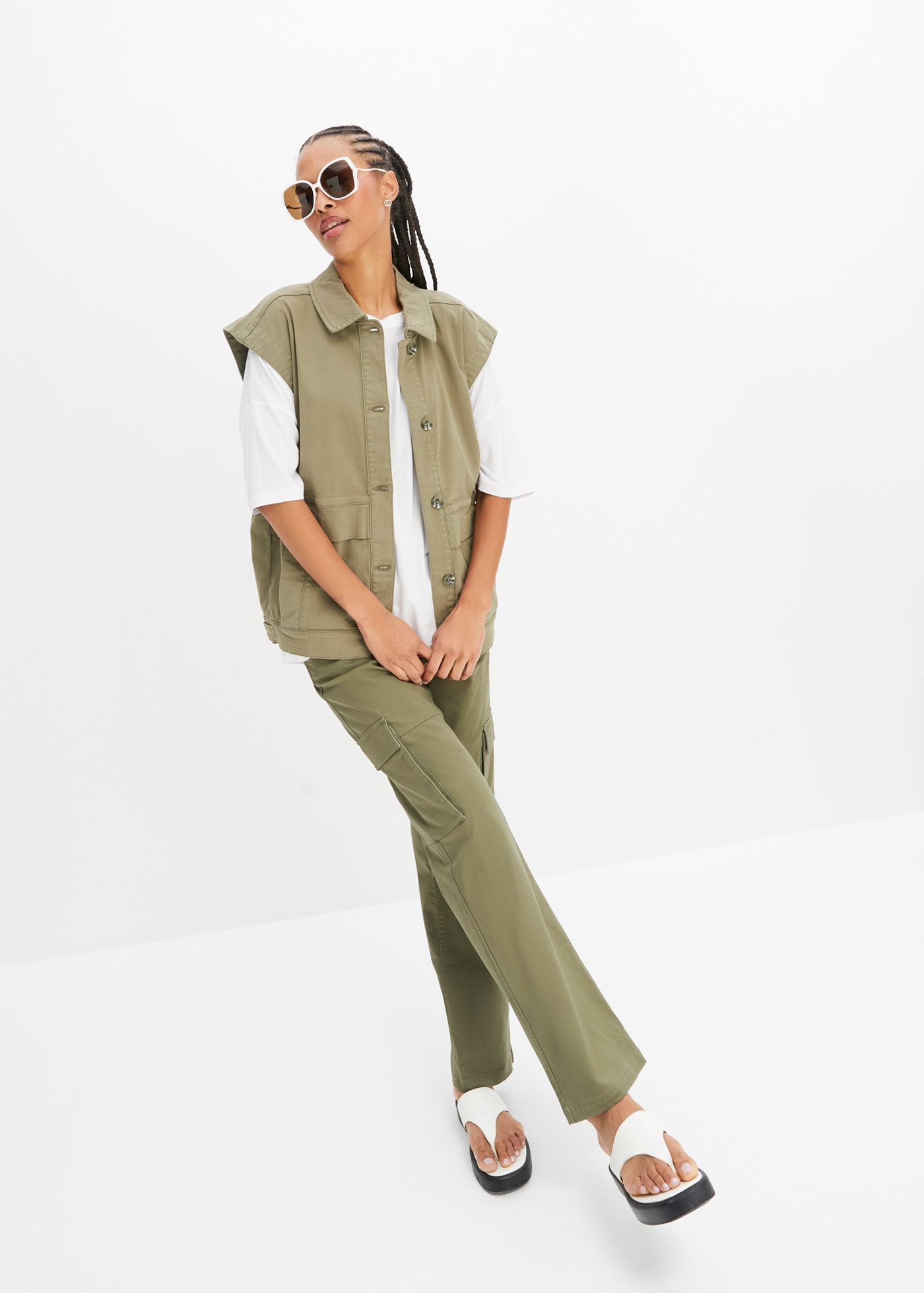 bonprix Oversize-Shirt oversize Passform, Halbarm-Design, aus Viskose und Elasthan