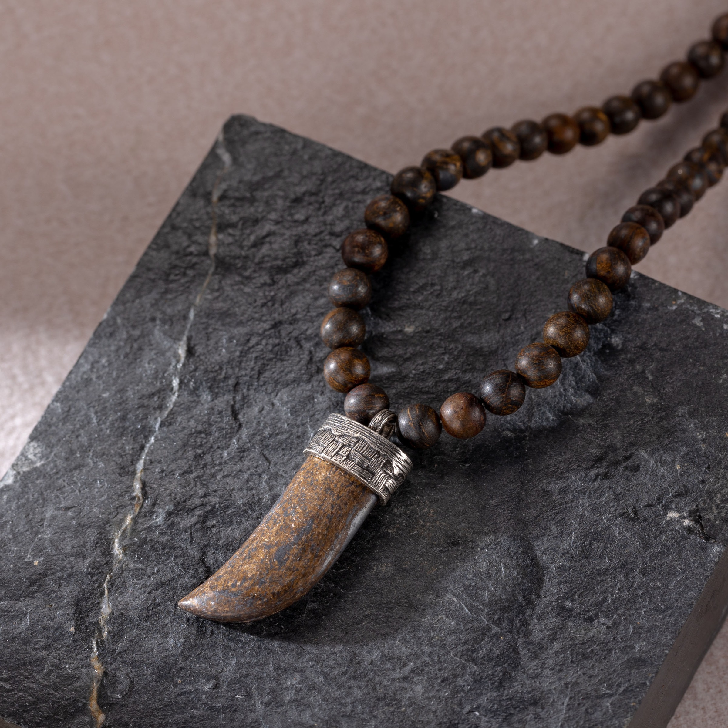 Kingka Kette mit Anhänger »Schmuck Geschenk Edelstahl Halsschmuck Halskette Zahn« mit Bronzit