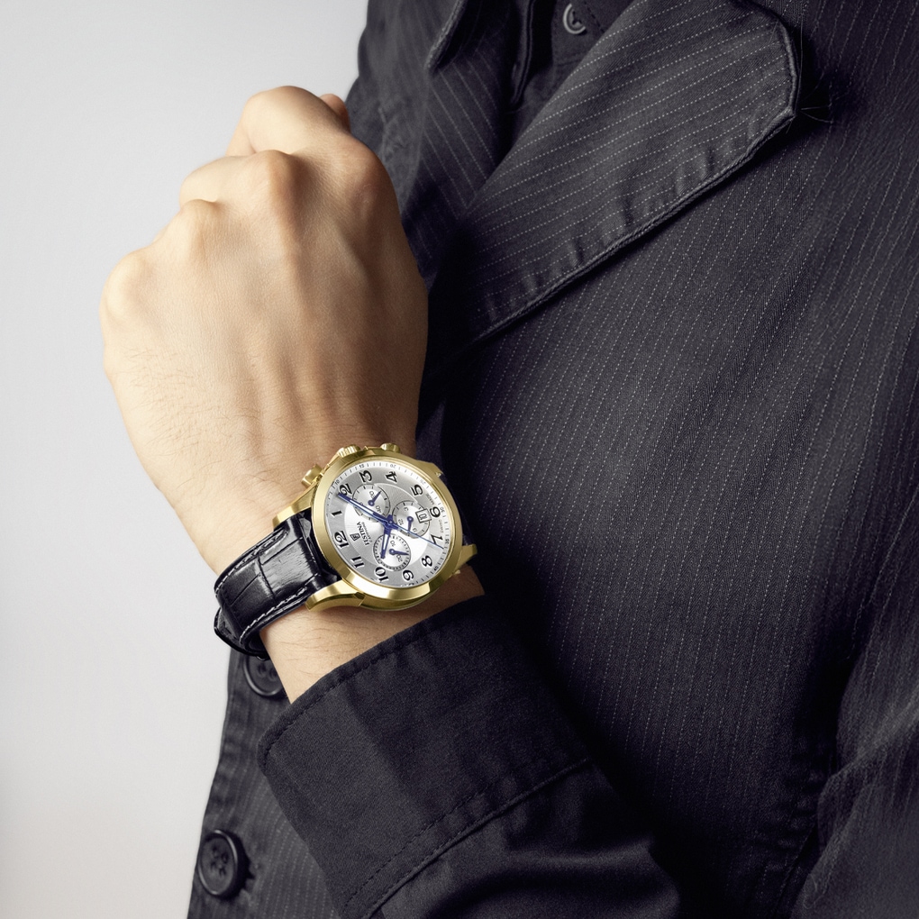 Festina Chronograph »Limited Edition« Quarzuhr, Armbanduhr, Herrenuhr, Swiss Made, Lederarmband, analog, Tag