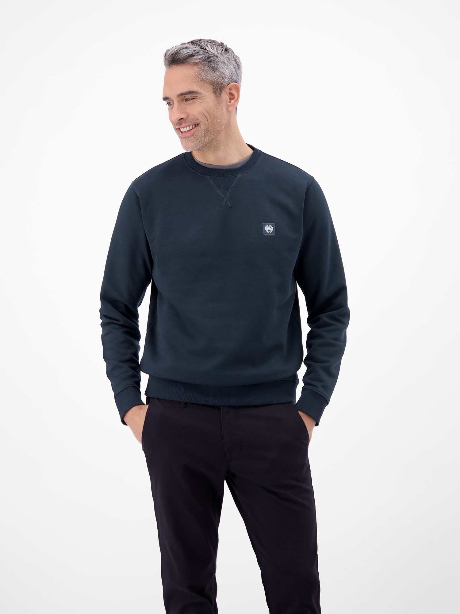 LERROS Sweatshirt »Urbaner Sweatshirtstyle, weiche Haptik«, Unifarbenes Herren‑Sweatshirt, hoher Tragekomfort, REGULAR FIT
