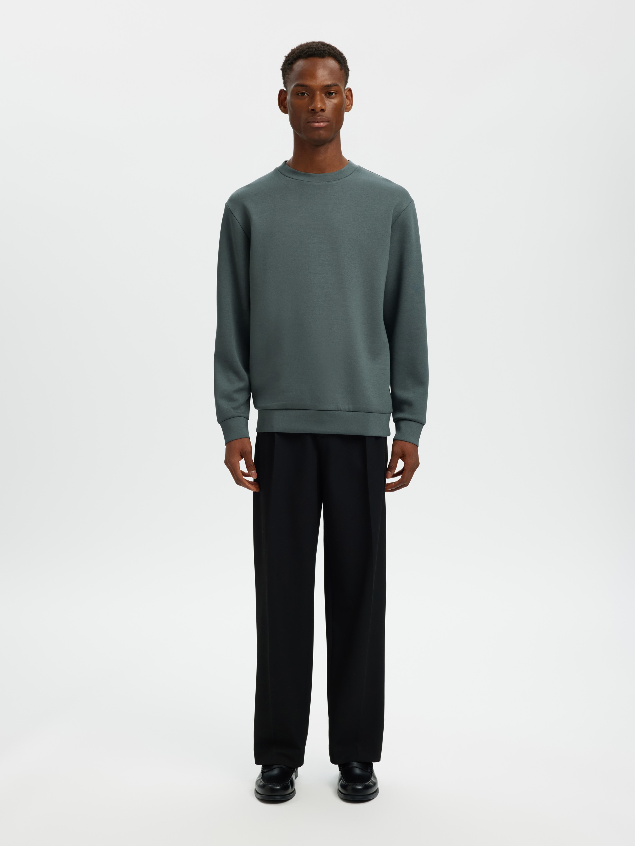 SELECTED Sweatshirt »SLHEMANUEL SOFT CREW NECK SWEAT NOOS«
