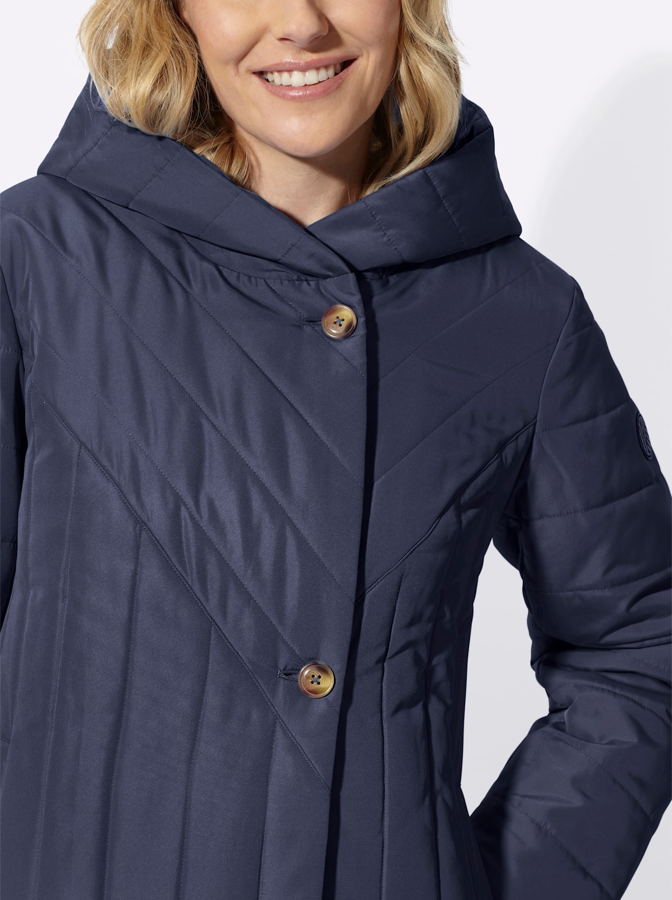 Classic Basics Steppjacke mit Kapuze