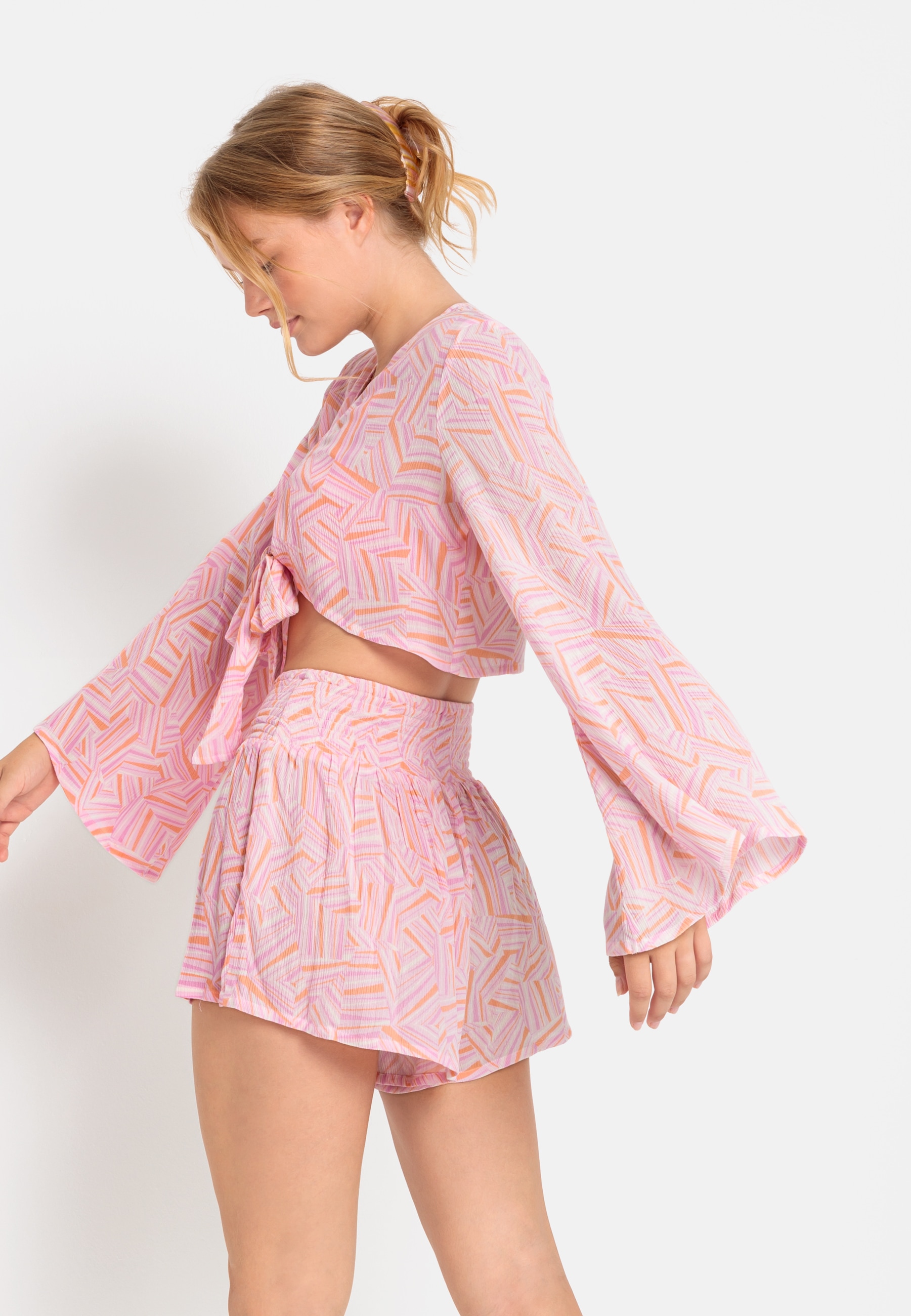 LSCN by LASCANA Crepebluse, (Set), und Shorts