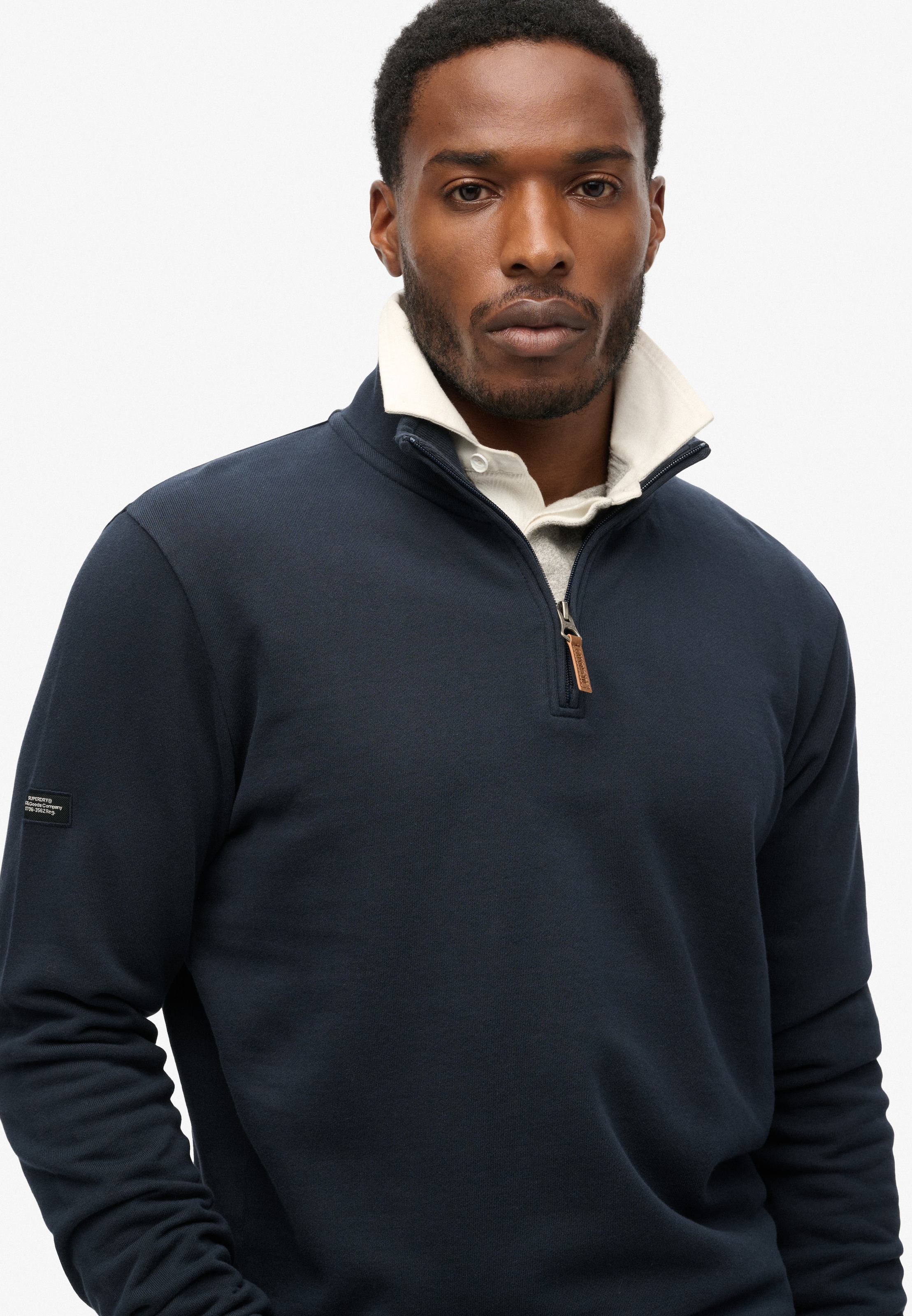 Superdry Sweatshirt »CORE LOGO HENLEY«, mit Stehkragen und kurzem Reißverschluss im Troyer-Look