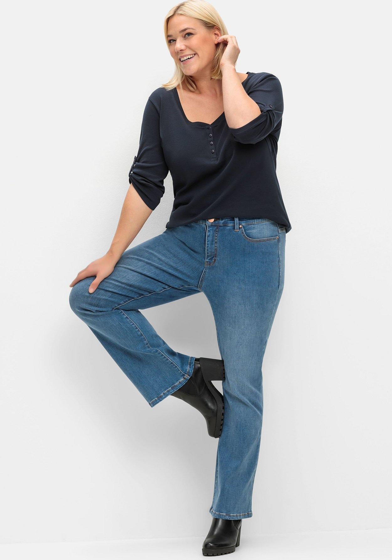 Bootcut-Jeans »Bootcut Stretch-Jeans mit Bodyforming-Effekt mit Bodyforming-Effekt«,...