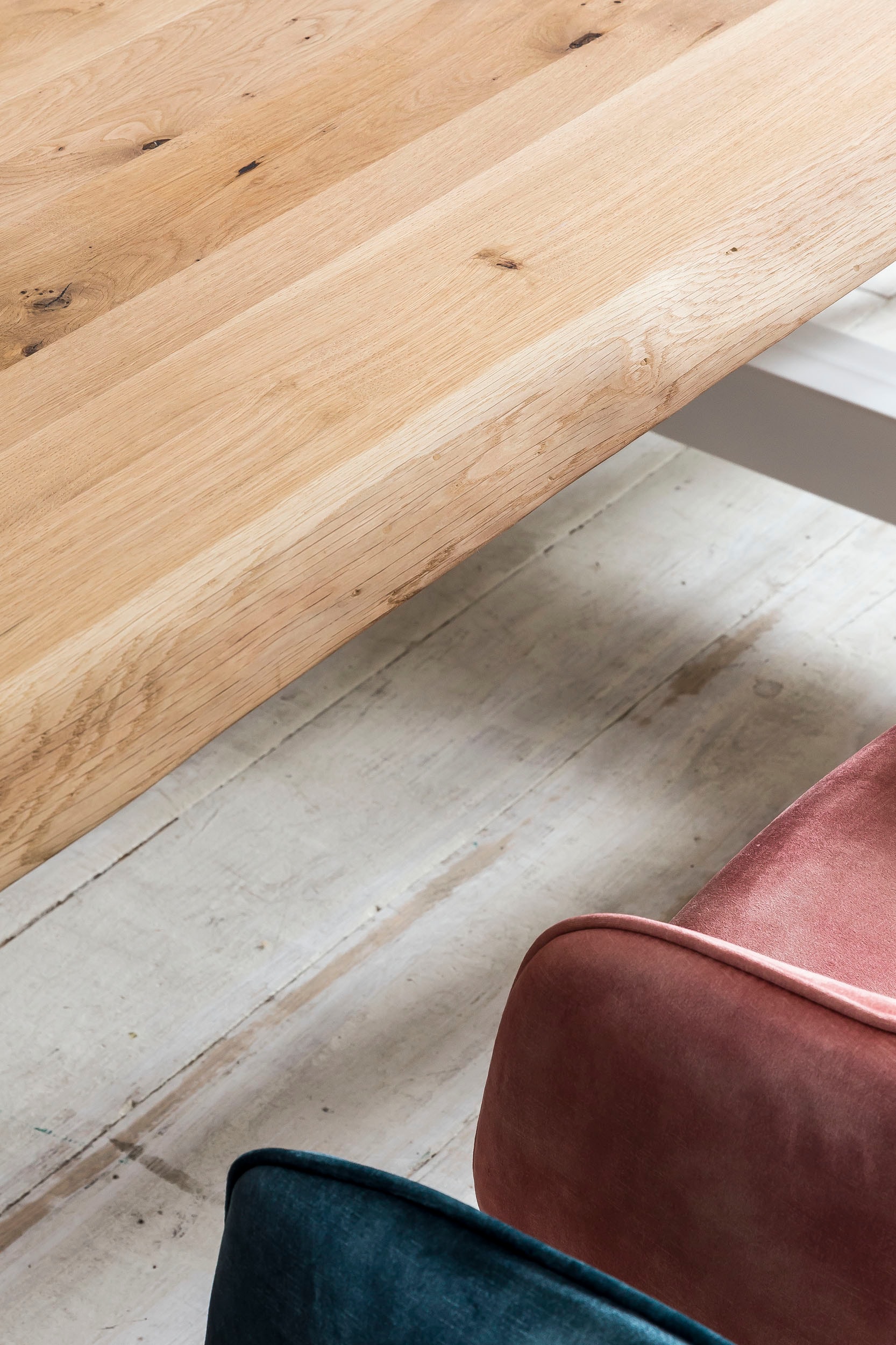 Home affaire Esstisch »Tristan« massive Balkeneiche geölt mit Baumkante, in natur oder white wash