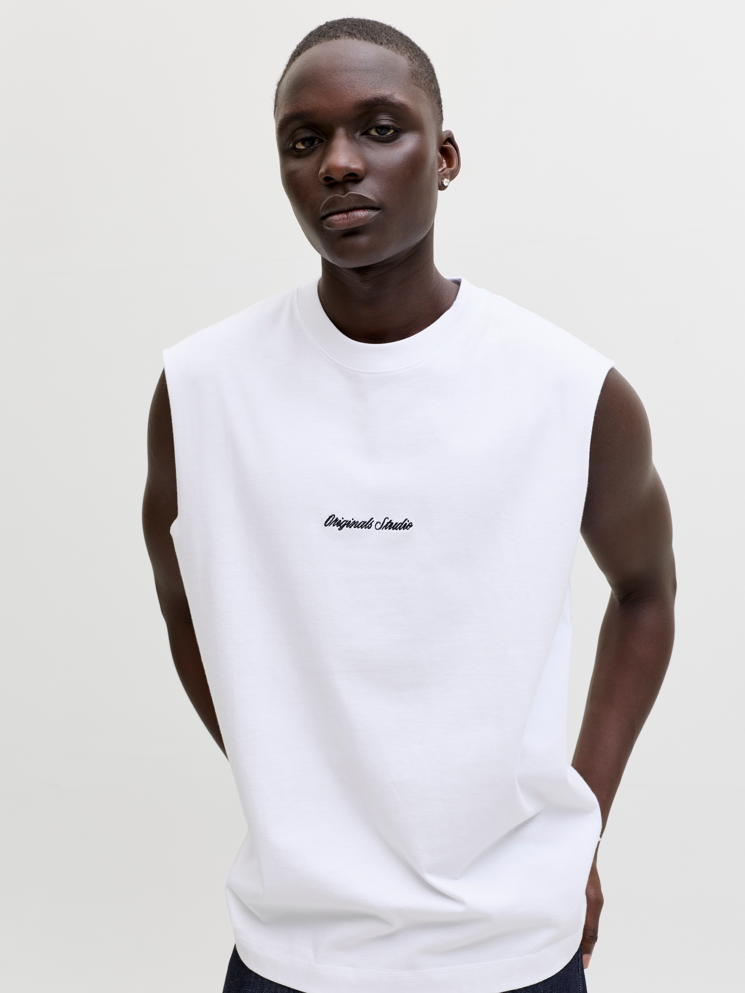 Jack & Jones T-Shirt »JORNORREBRO EMB TEE SL CREW NECK LN« Baumwolle, relaxed fit