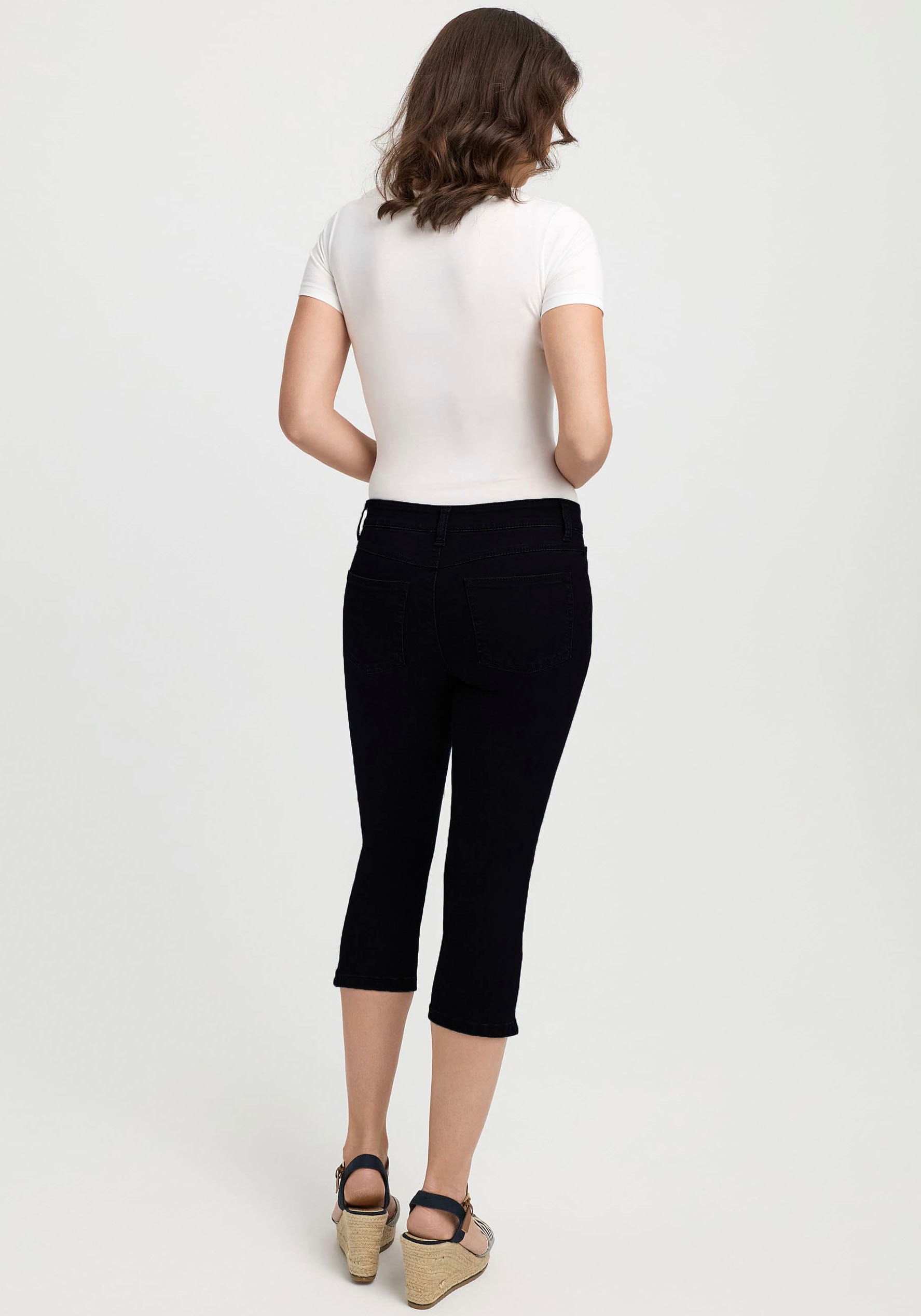 wonderjeans Caprijeans »Capri«, mit kleinen Schlitzen am Beinabschluß