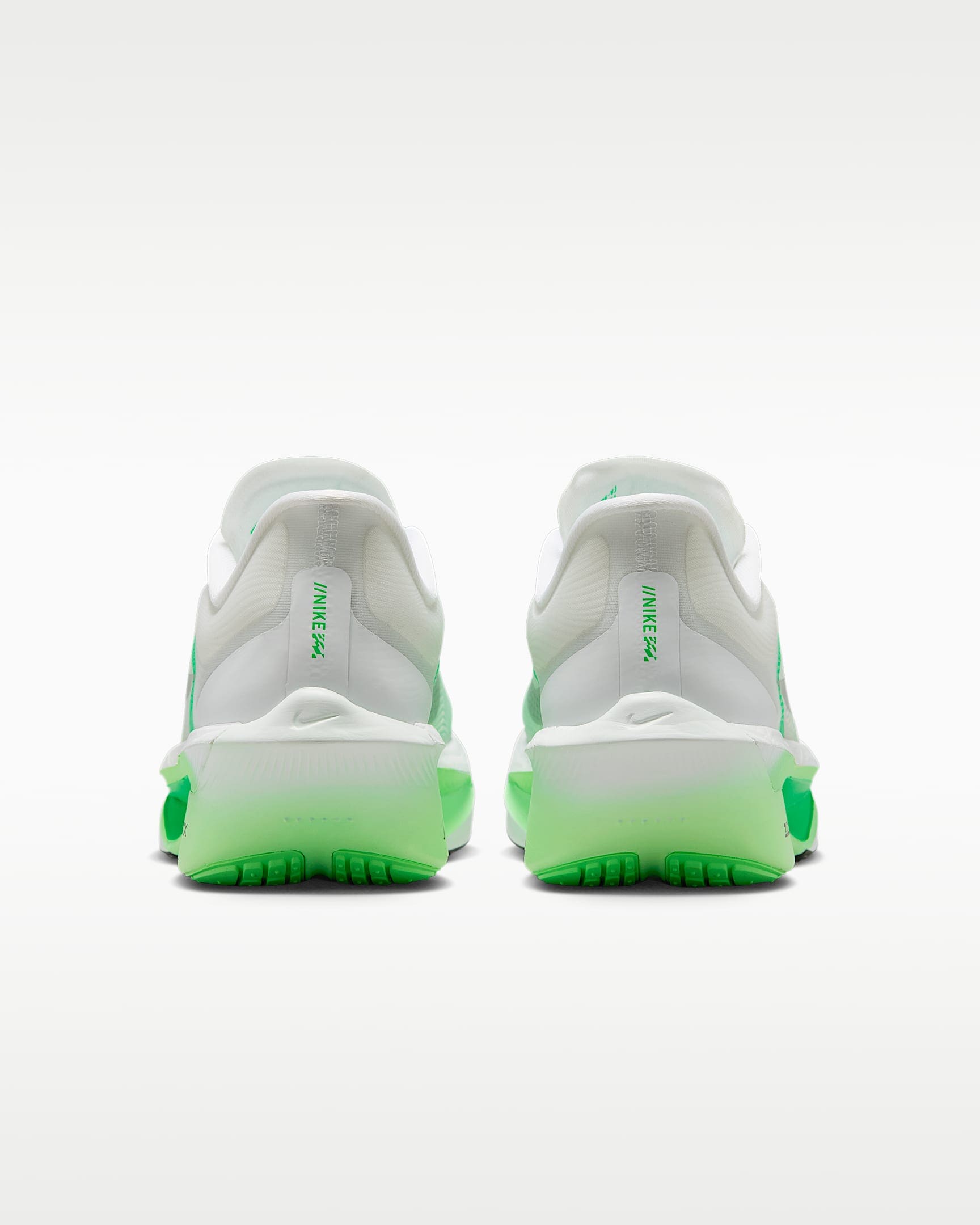 Nike Laufschuh »Nike Zoom Fly 6«  ZoomX-Foam und Carbonplatte sorgen für energiegeladenes Laufgefühl