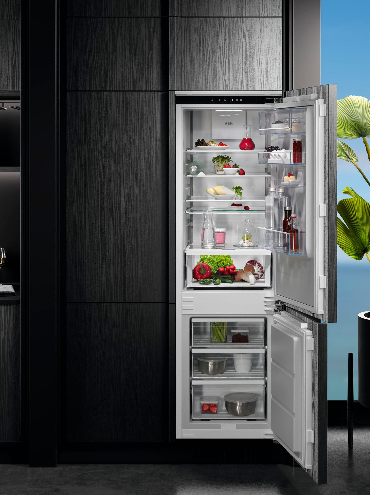 AEG Einbaukühlgefrierkombination Serie 7000 »TSC7M183EC« 176,9 cm hoch 55,7 cm breit 245 Liter, GreenZone-Vitamine bleiben erhalten, NoFrost, Festtür