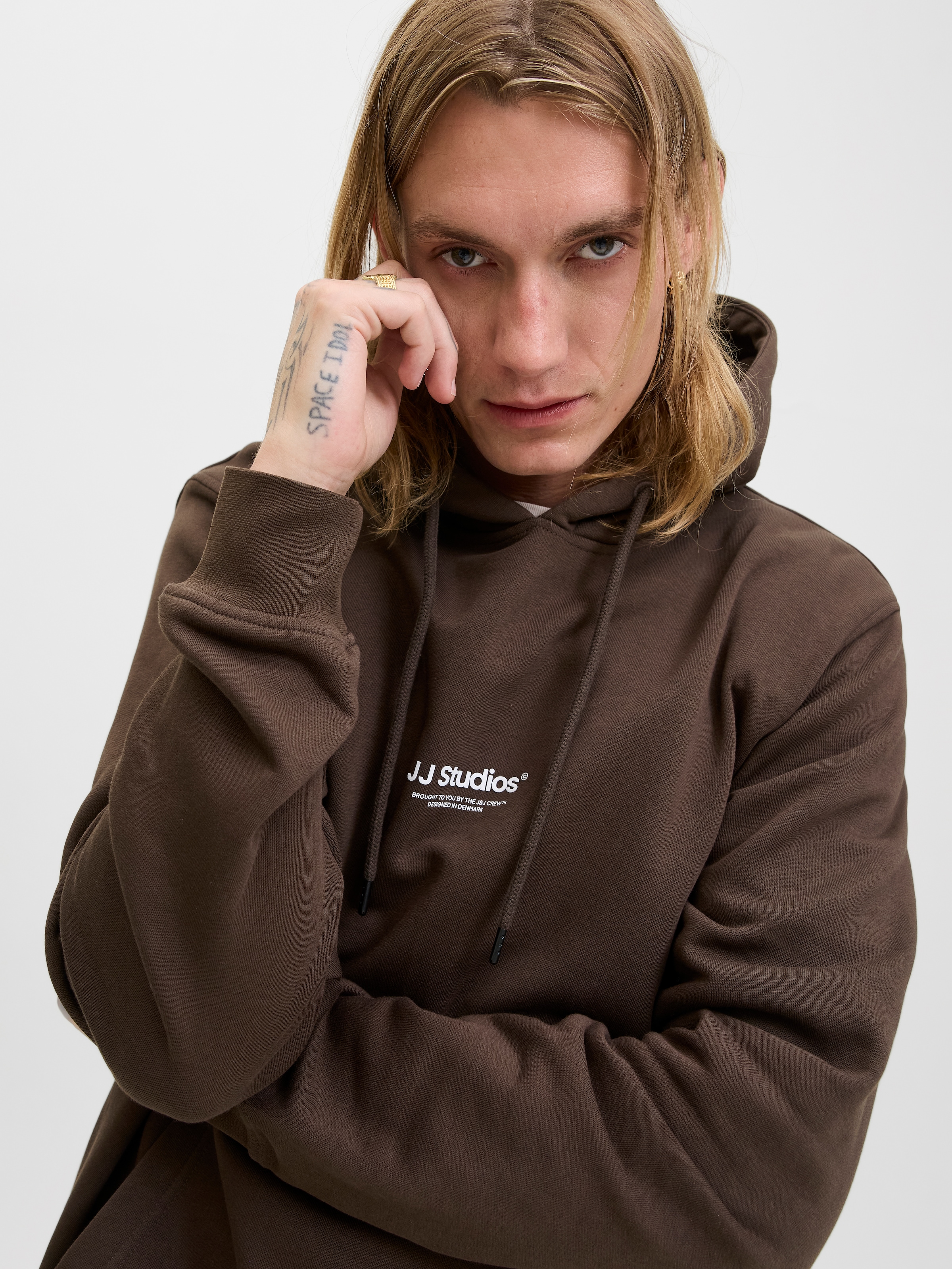 Jack & Jones Kapuzensweatshirt »JJESOHO SWEAT HOOD NOOS«, mit stylischem Print