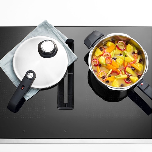 Fissler Schnellkochtopf »Vitavit® Premium« Set, Schnellkochtopf 3,5 l + 4,5 l + Zusatzdeckel, 2 Stk. tlg. Edelstahl 18/10