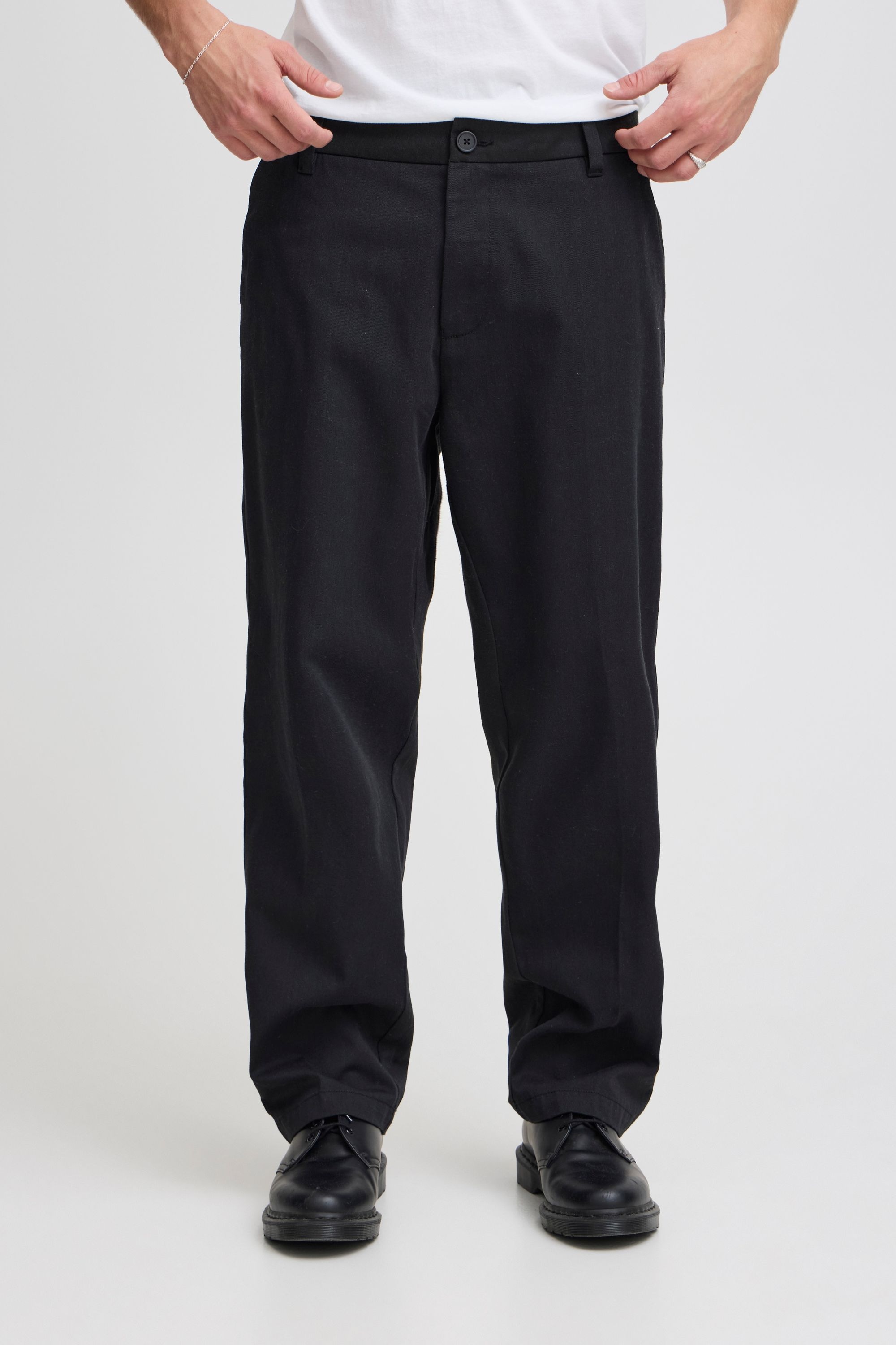 !Solid Stoffhose »Stoffhose SDAlann«