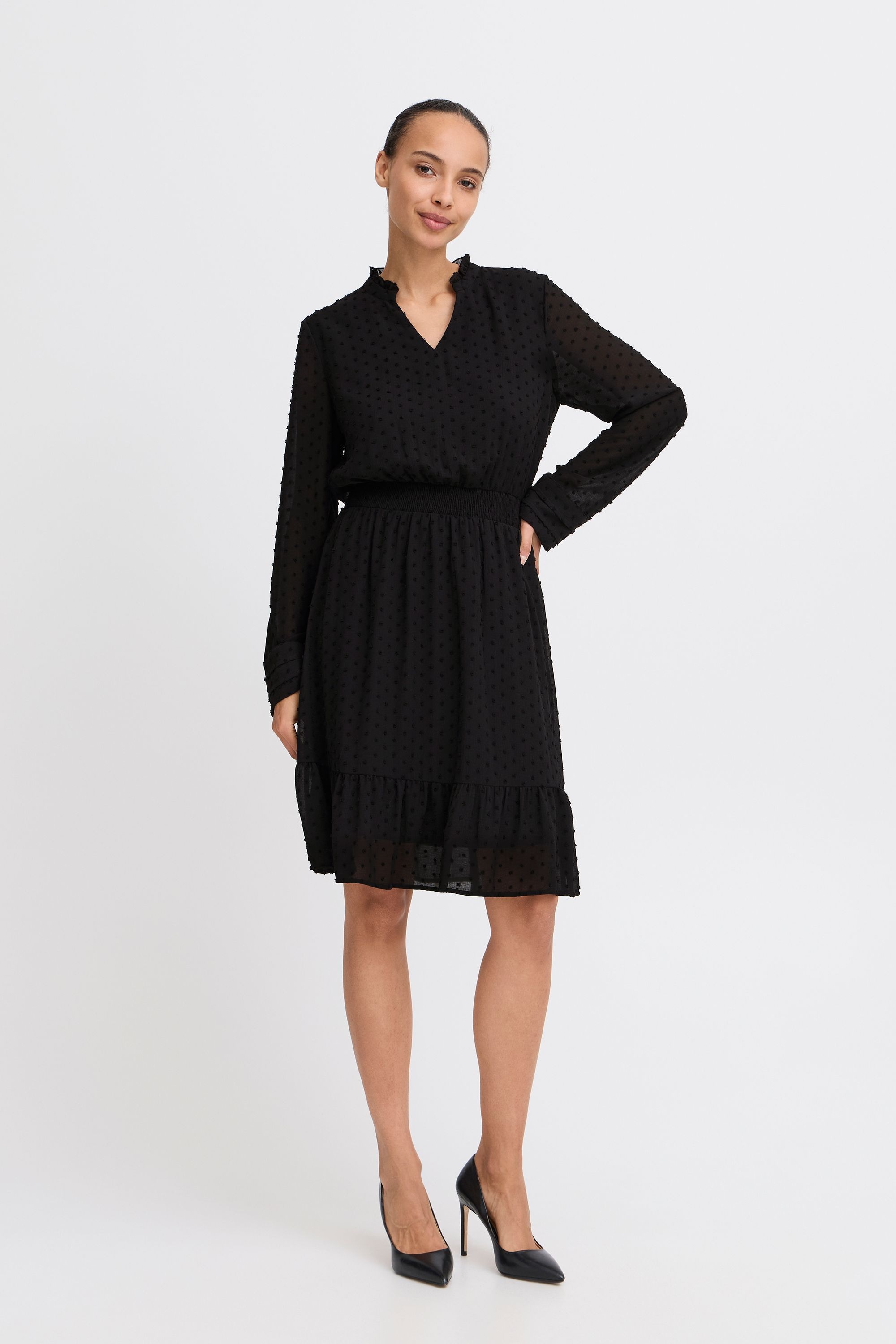 b.young Smokkleid »Smokkleid BYIZETTE DRESS -«