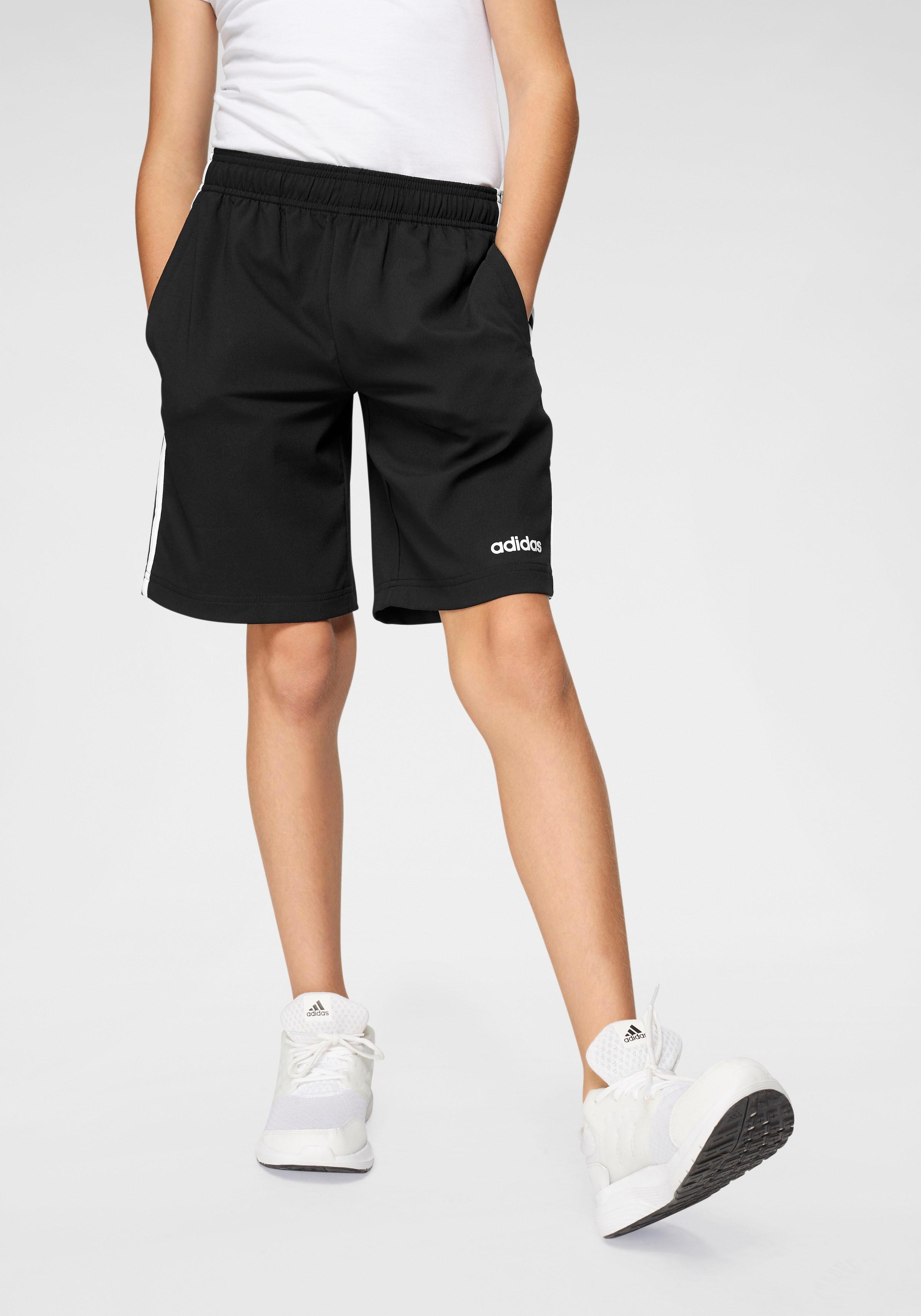 gym suit nike