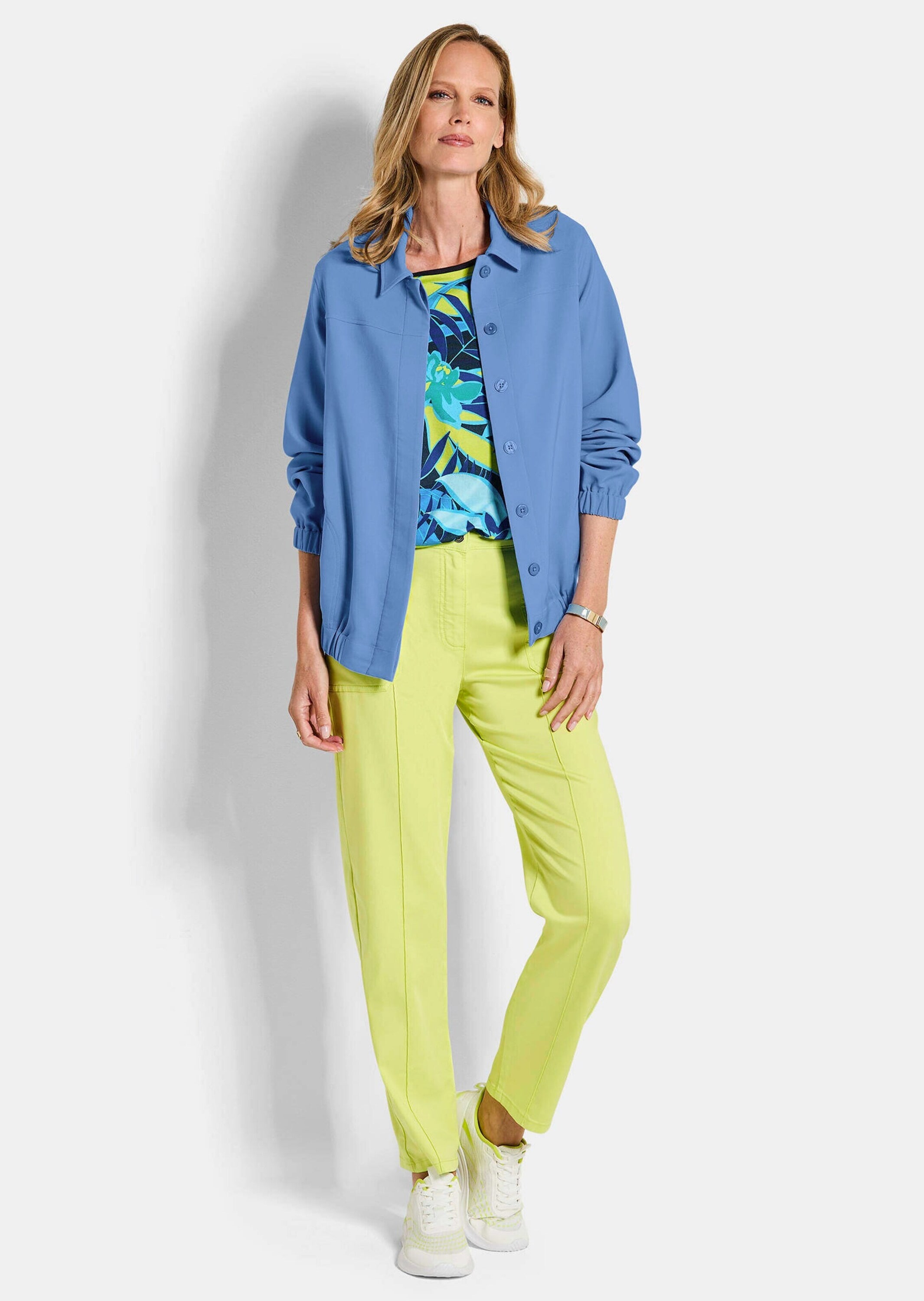 GOLDNER Kurzjacke »Kurzgröße Sommerjacke mit Hemdkragen« verdeckte Knopfleiste