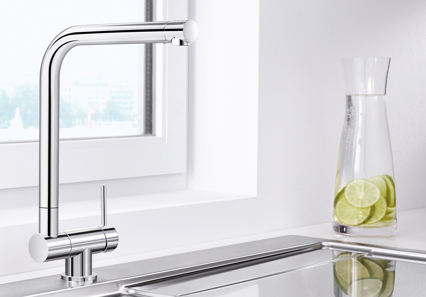 Blanco Küchenarmatur »LARESSA-F Hebel rechts« Hochdruck, klappbare Vorfensterarmatur