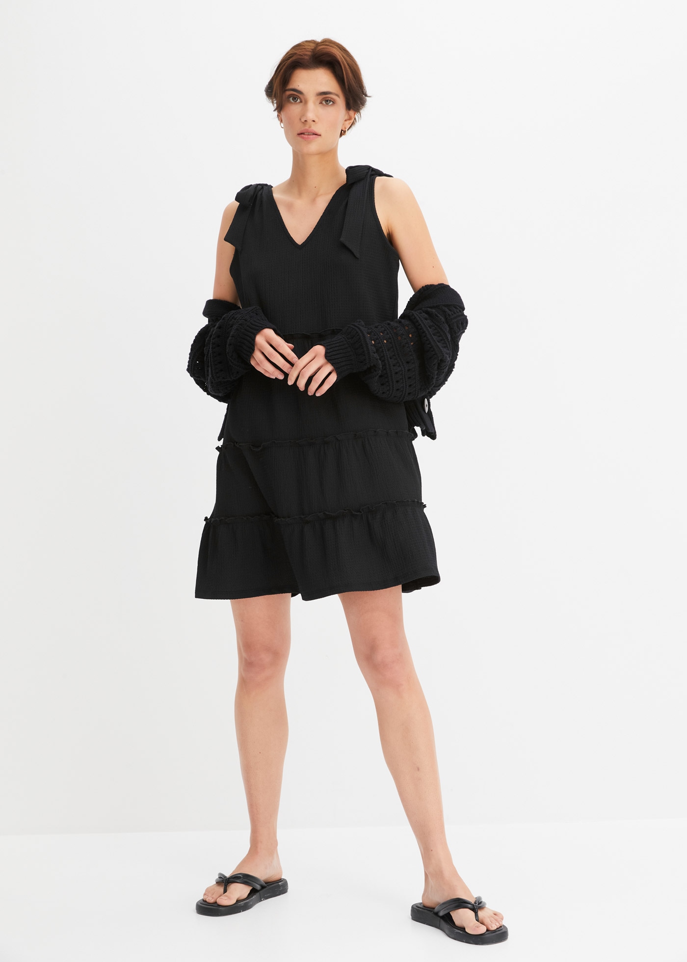 bonprix Ajourstrickjacke Oversize-Passform, mit Lochstrickmuster, im Casual Stil